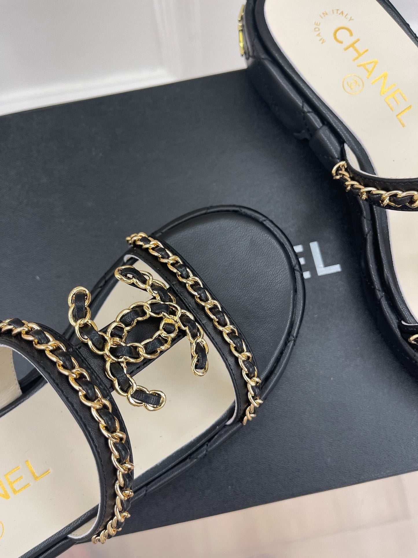 Luxury Shoes Sandals - CHL - 040