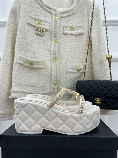 Luxury Shoes Sandals - CHL - 037