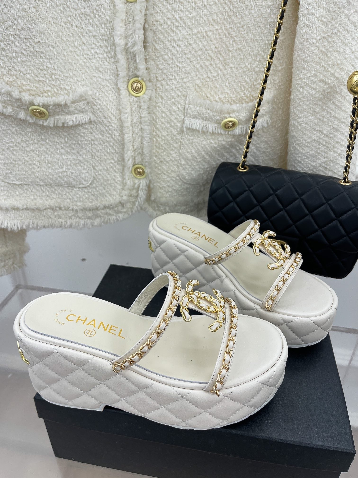 Luxury Shoes Sandals - CHL - 037