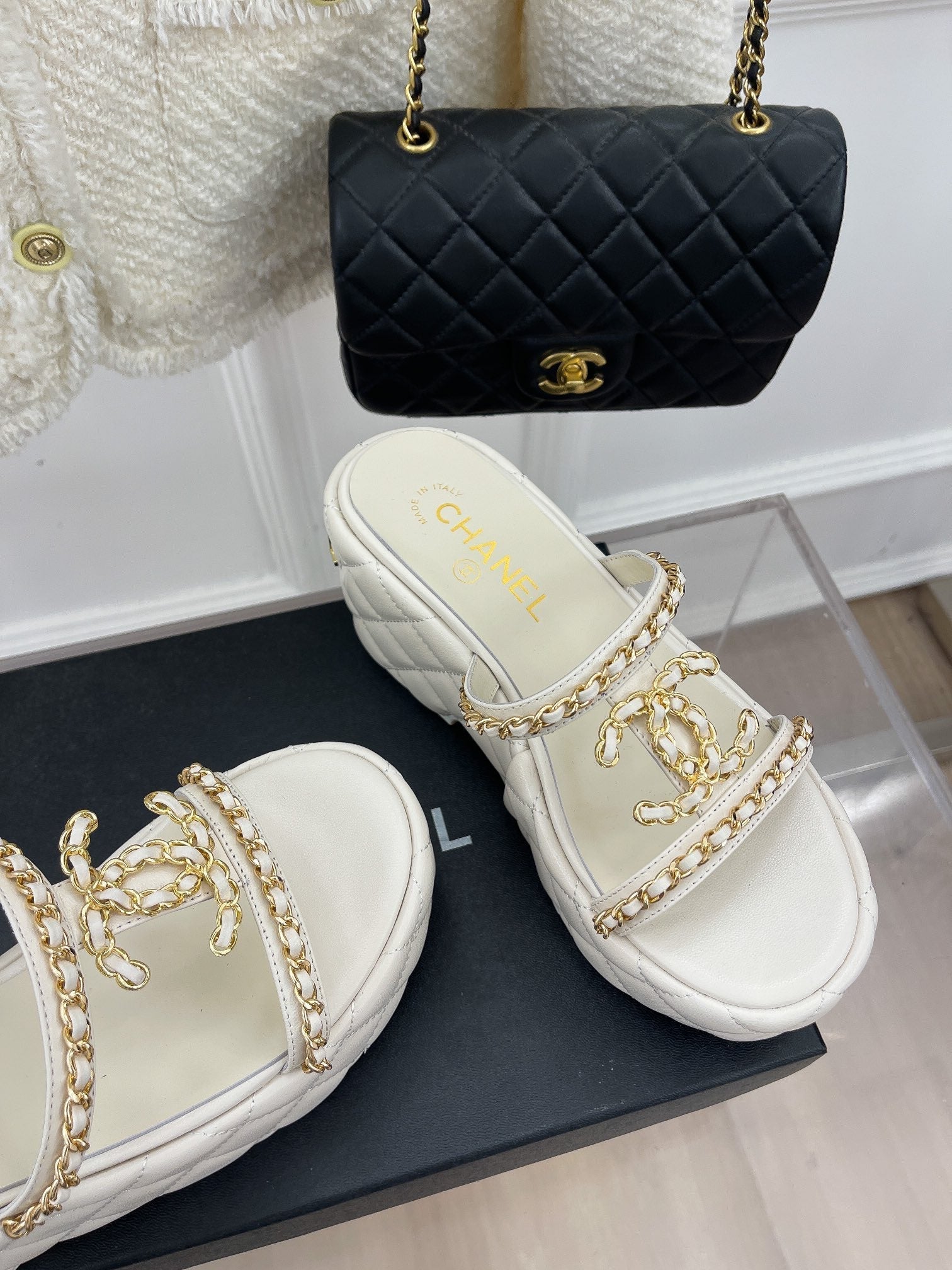 Luxury Shoes Sandals - CHL - 037