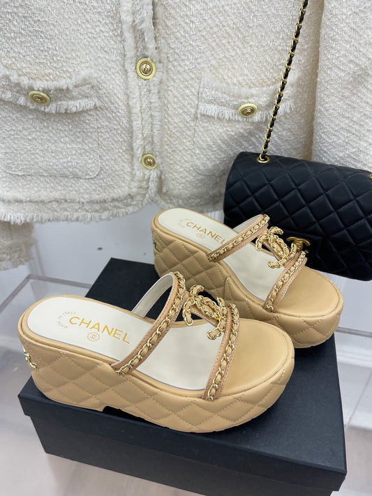 Luxury Shoes Sandals - CHL - 045