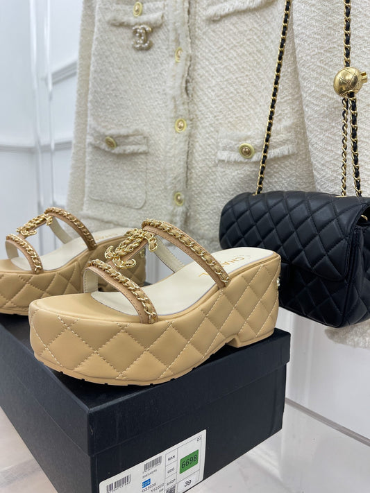 Luxury Shoes Sandals - CHL - 045