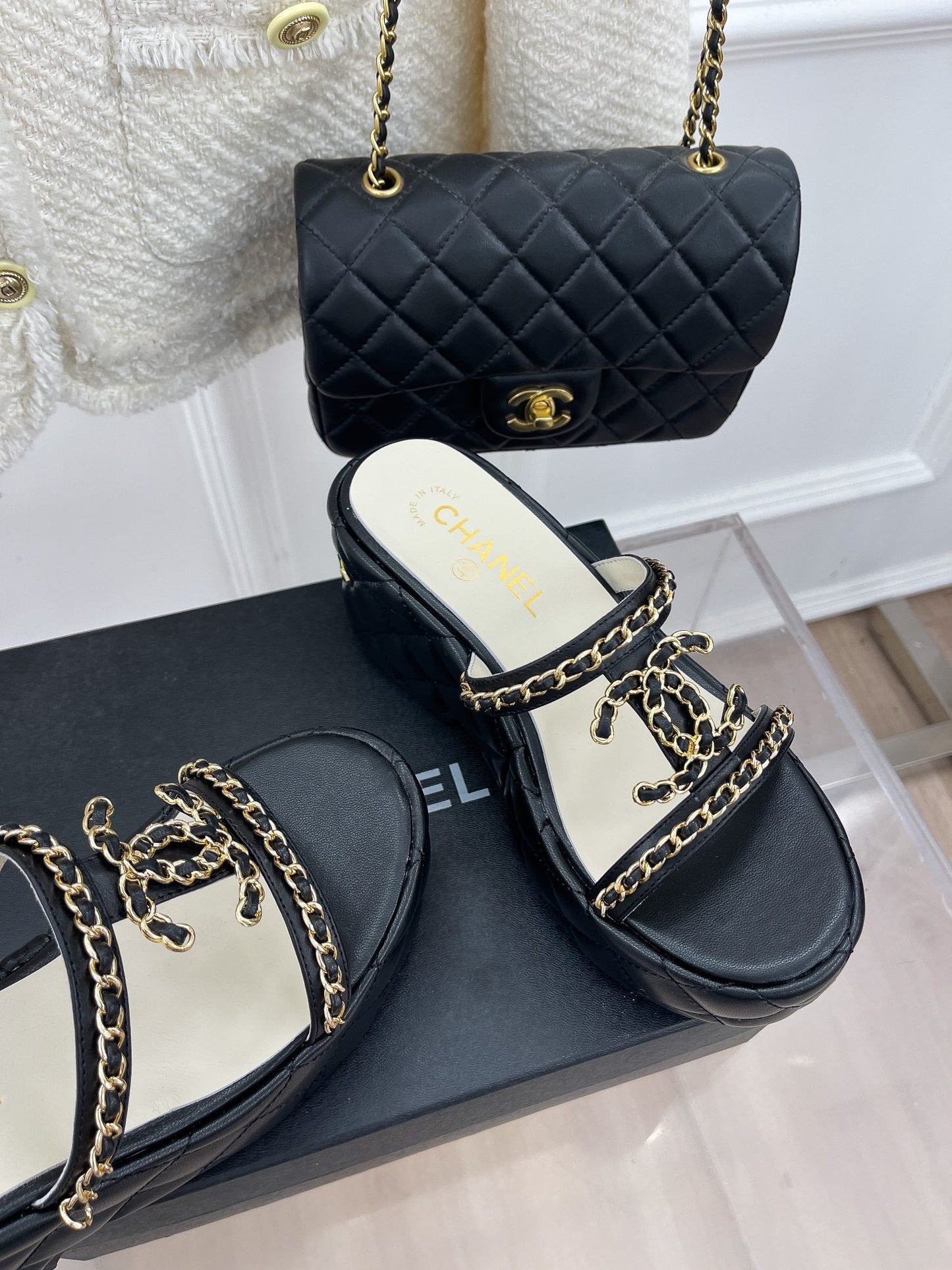 Luxury Shoes Sandals - CHL - 041