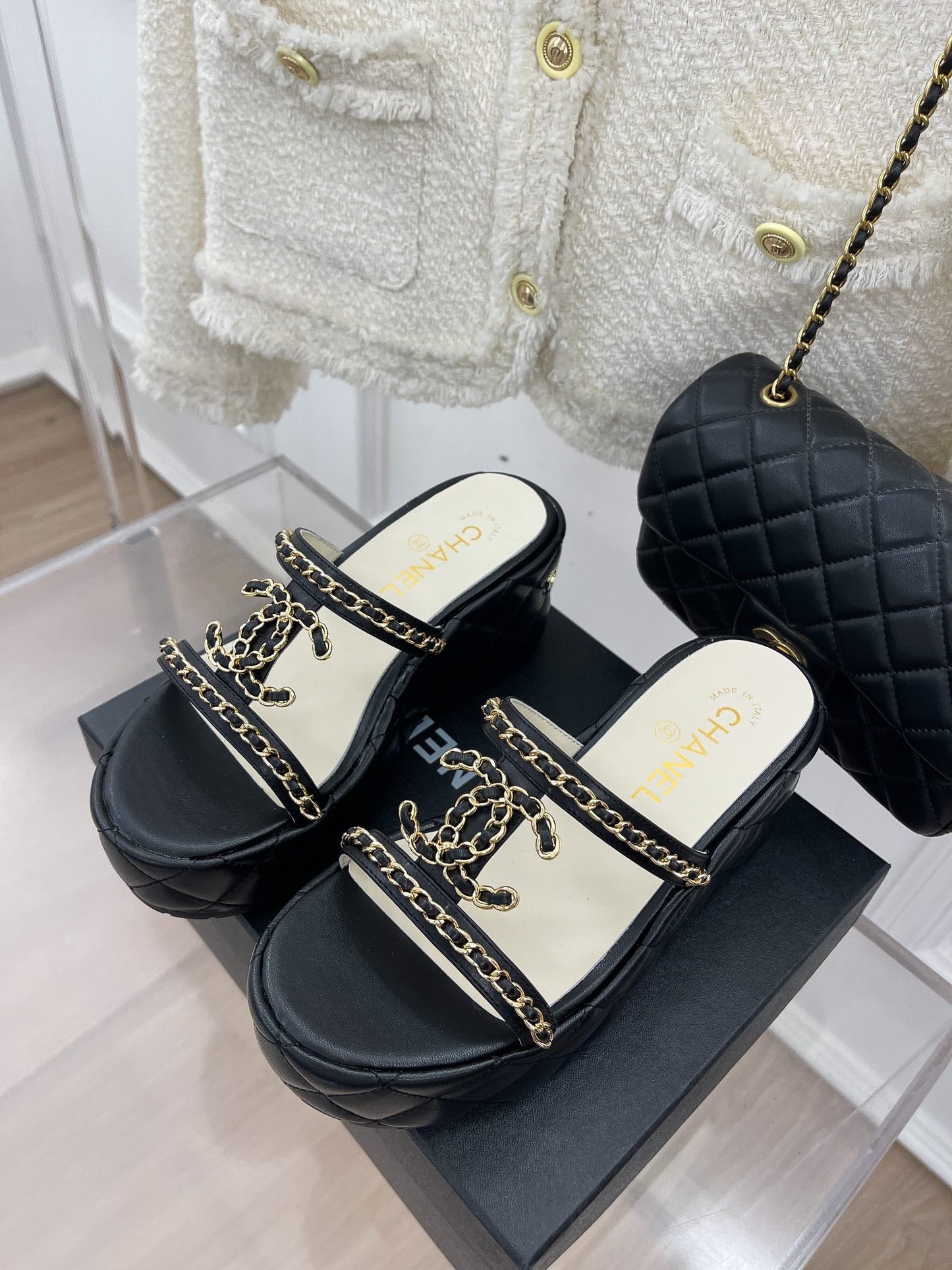 Luxury Shoes Sandals - CHL - 041