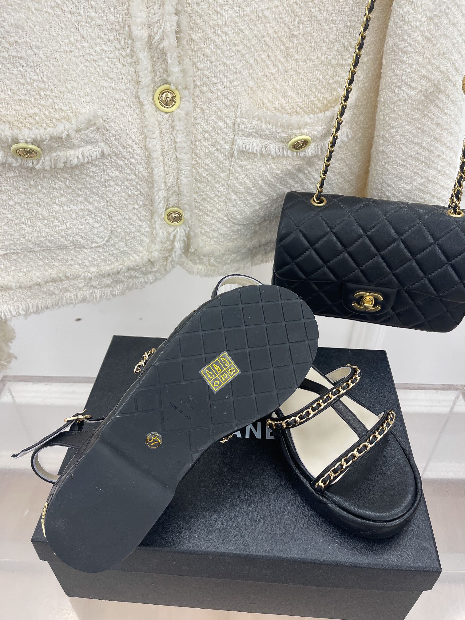 Luxury Shoes Sandals - CHL - 043