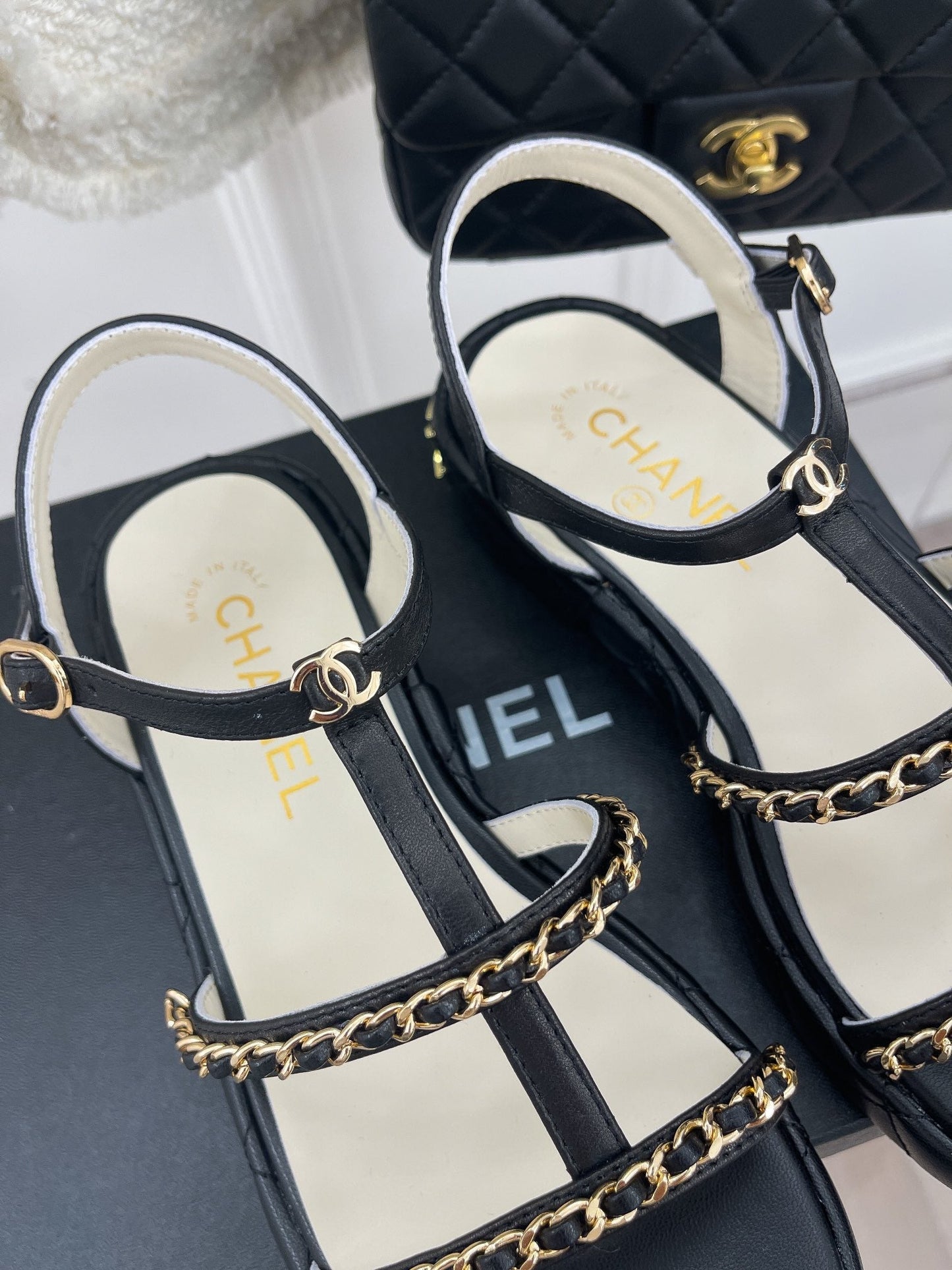 Luxury Shoes Sandals - CHL - 043