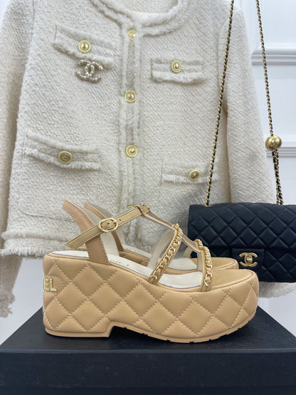 Luxury Shoes Sandals - CHL - 046