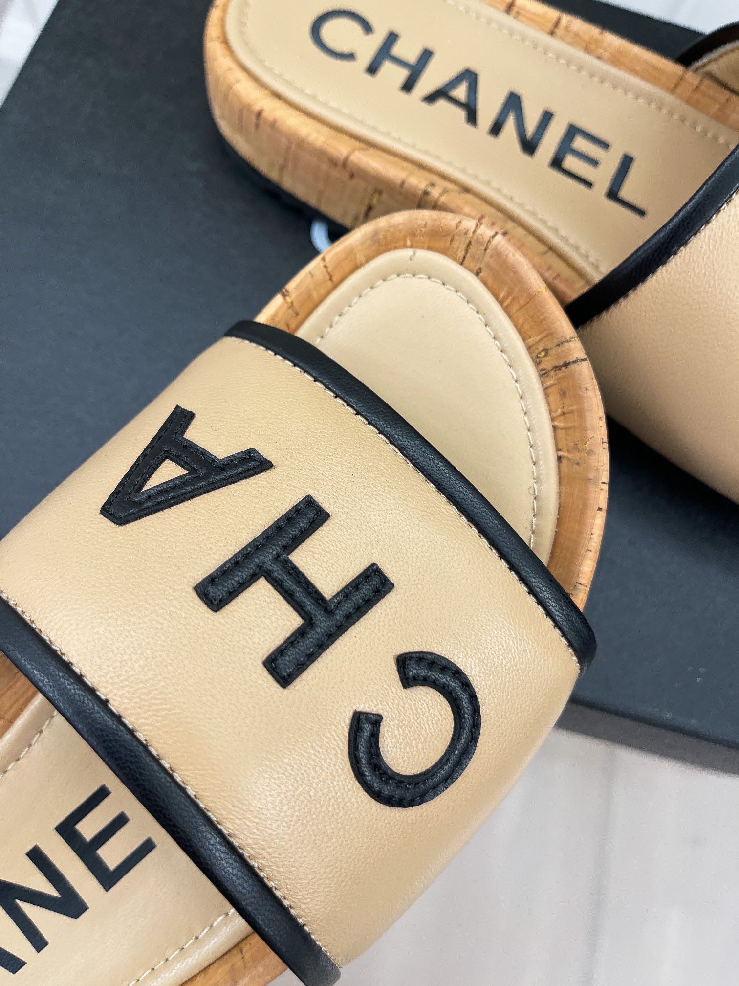 Luxury Shoes Sandals - CHL - 398