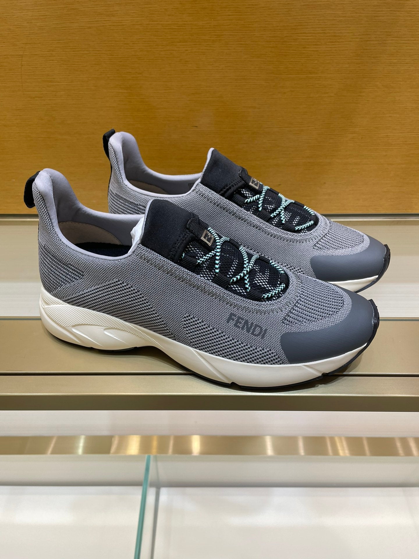 Luxury Shoes - FED - 009