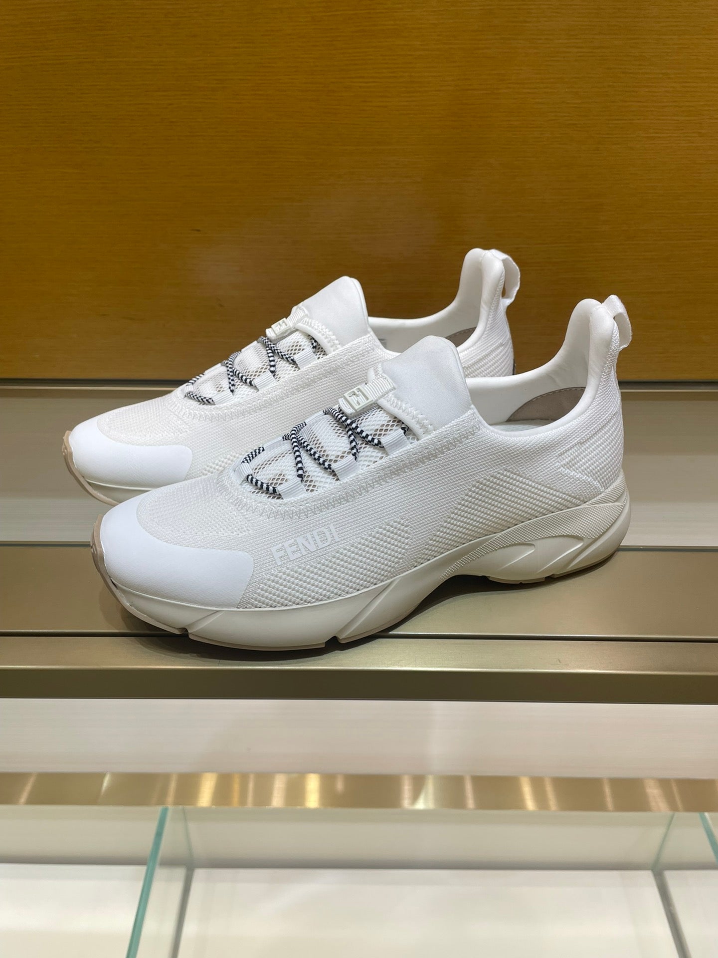 Luxury Shoes - FED - 011