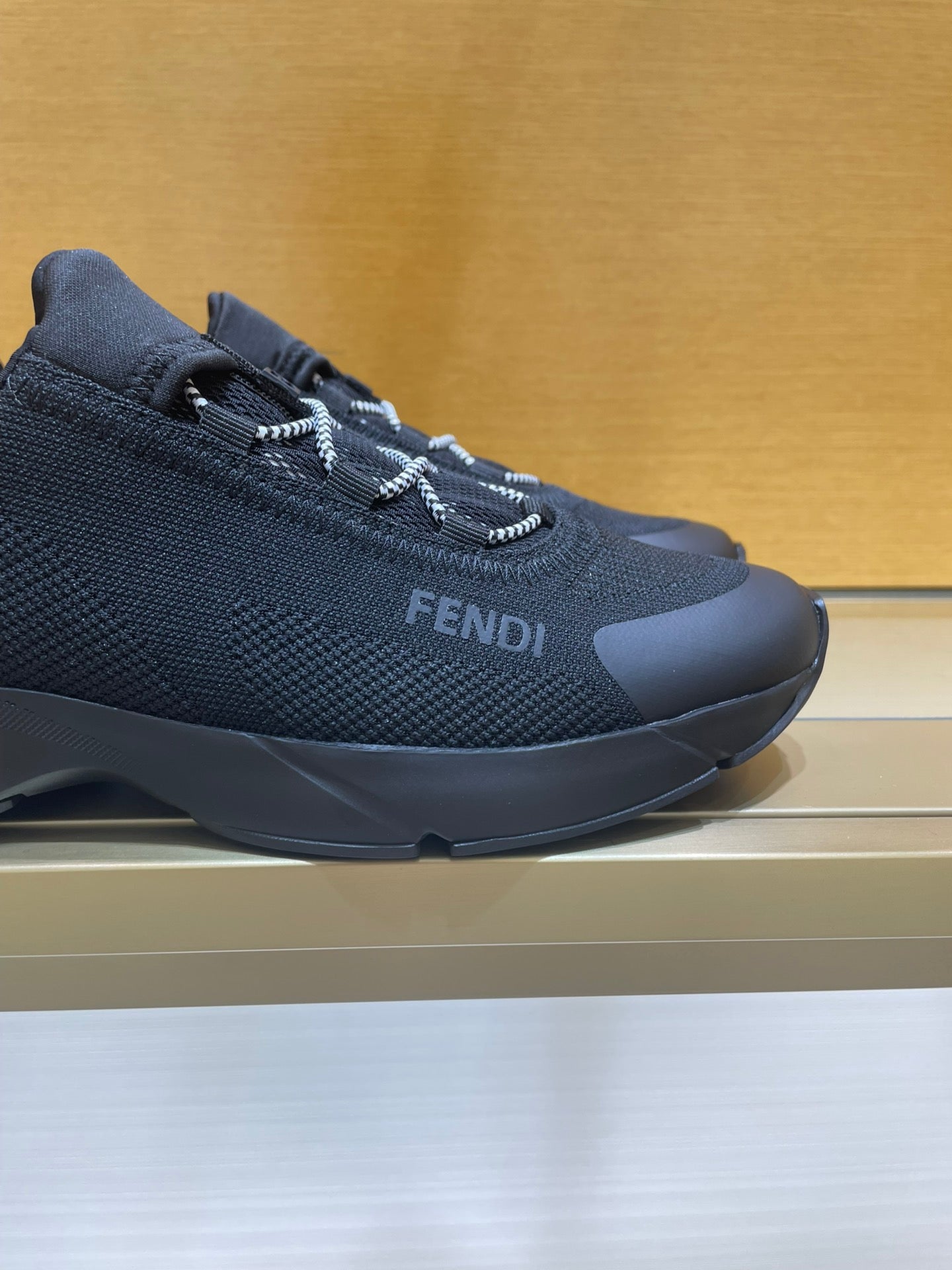 Luxury Shoes - FED - 012