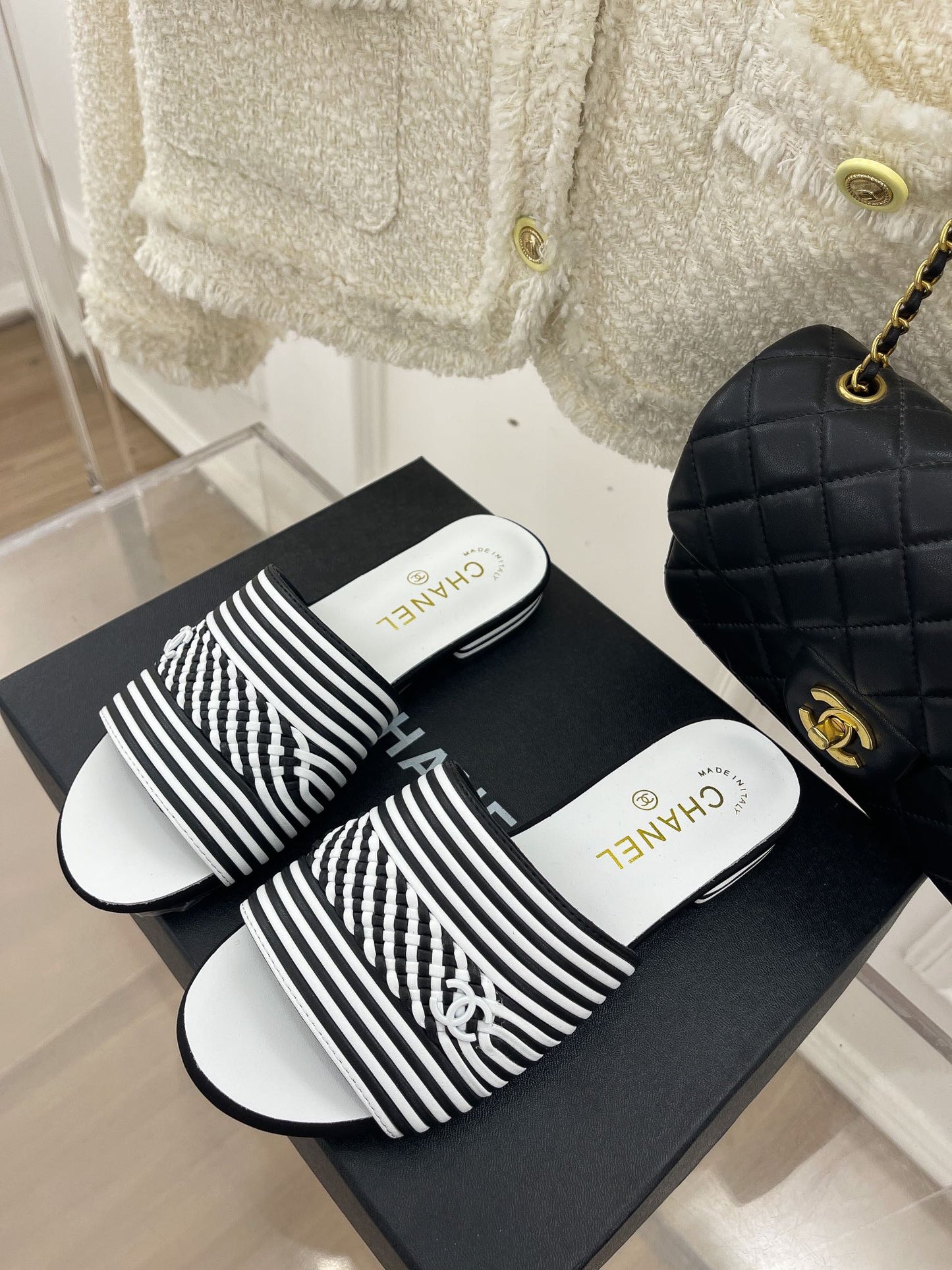 Luxury Shoes Sandals - CHL - 027