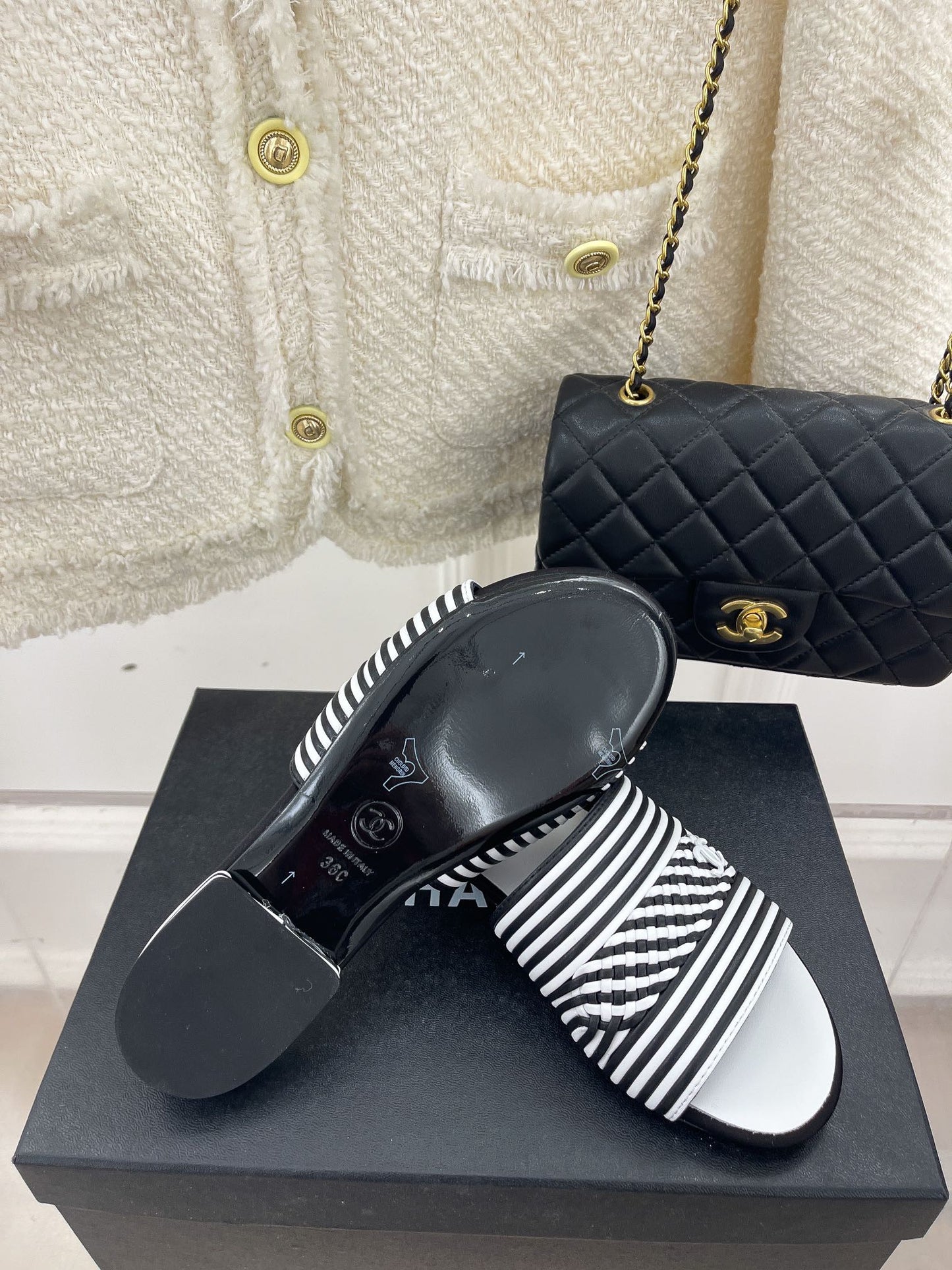 Luxury Shoes Sandals - CHL - 027