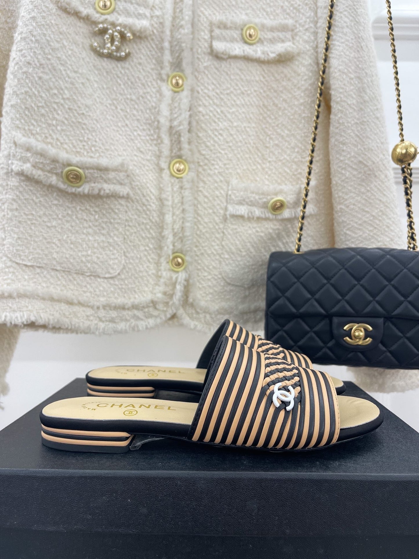 Luxury Shoes Sandals - CHL - 028