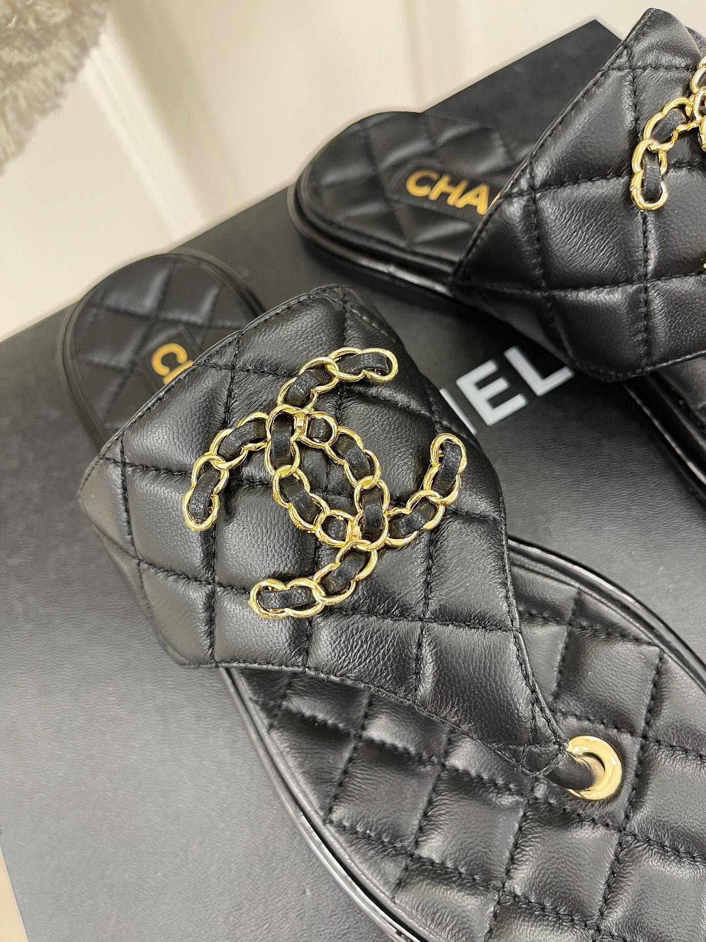 Luxury Shoes Sandals - CHL - 032