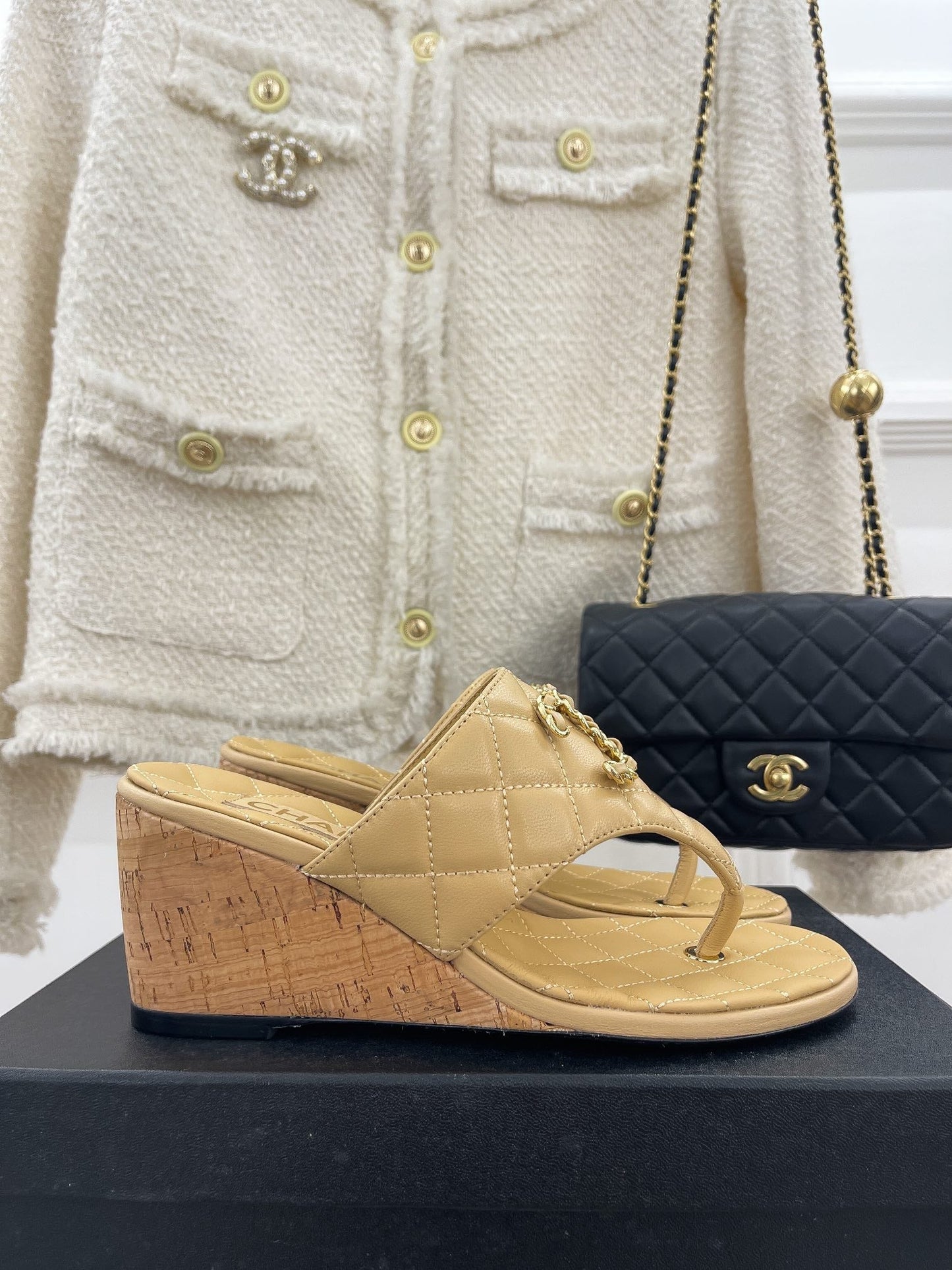 Luxury Shoes Sandals - CHL - 034