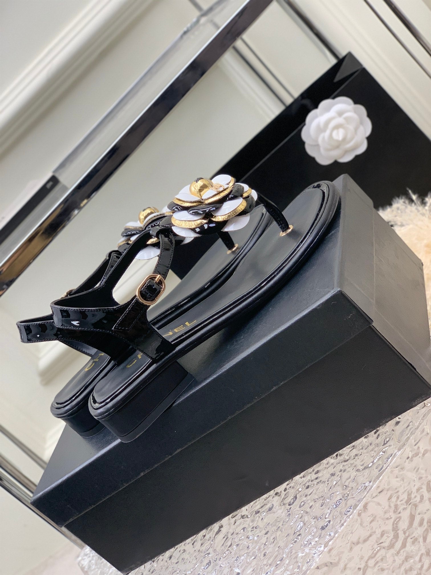 Luxury Shoes Sandals - CHL - 542