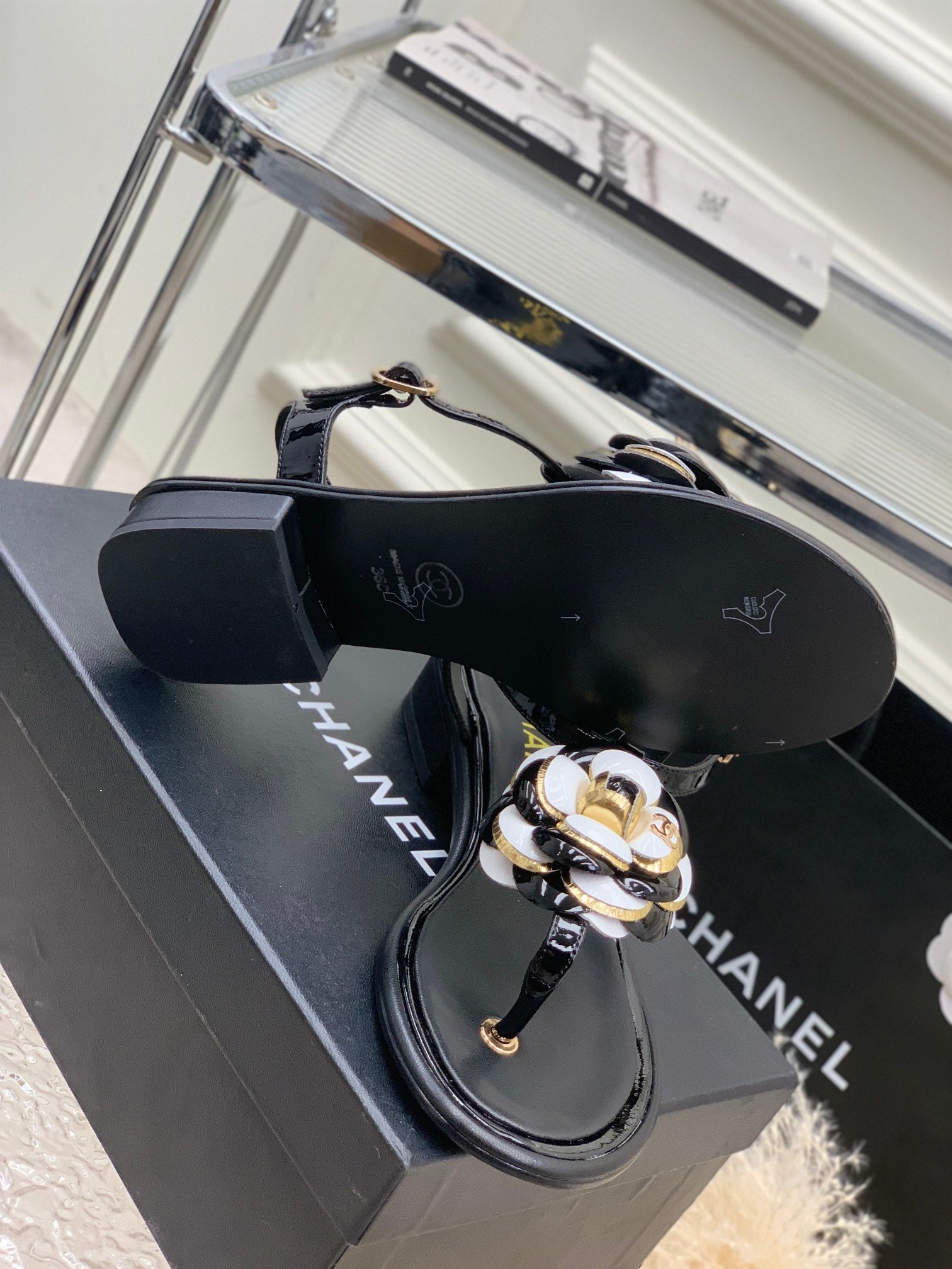 Luxury Shoes Sandals - CHL - 542