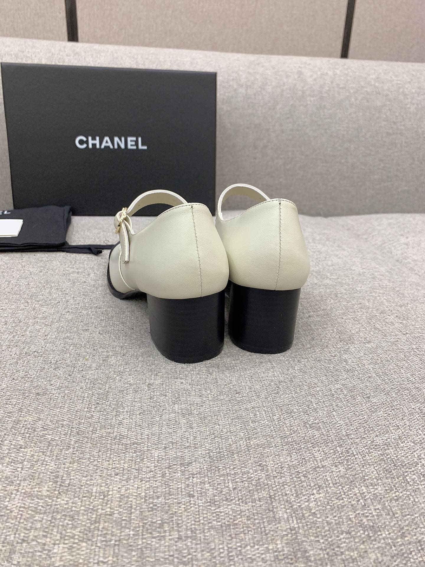 Luxury Shoes Sandals - CHL - 477