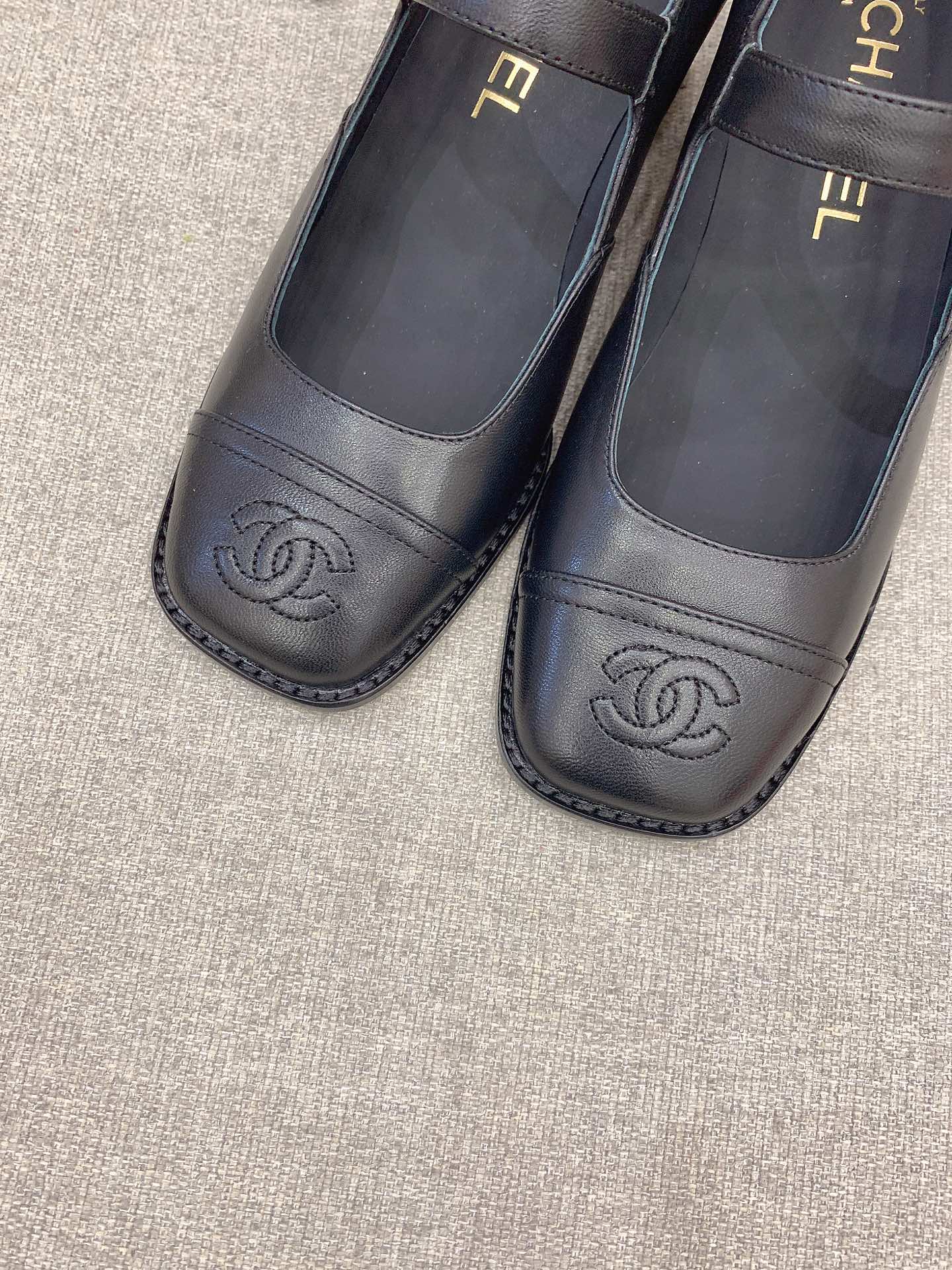 Luxury Shoes Sandals - CHL - 475