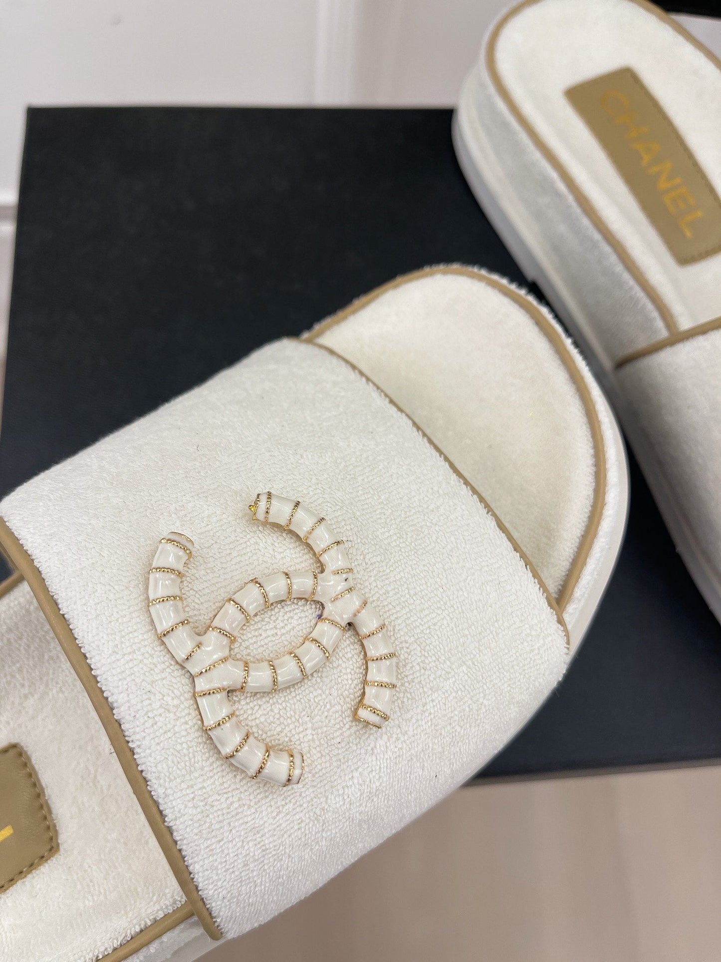 Luxury Shoes Sandals - CHL - 501