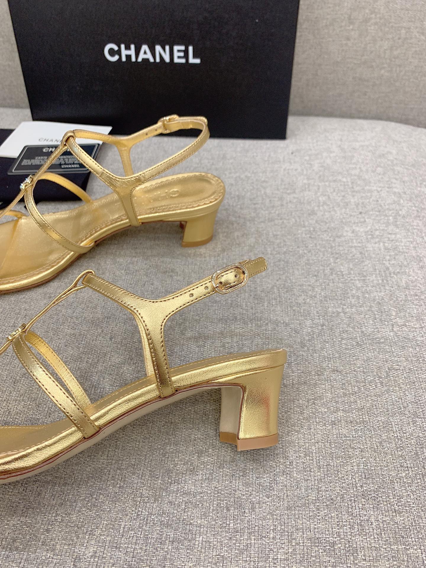 Luxury Shoes Sandals - CHL - 480