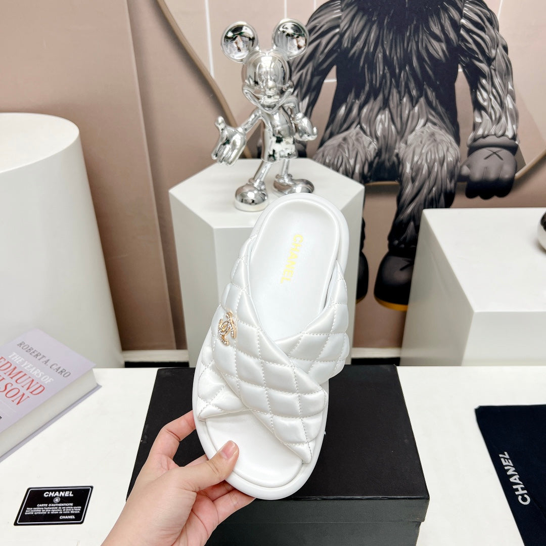 Luxury Shoes Sandals - CHL - 551