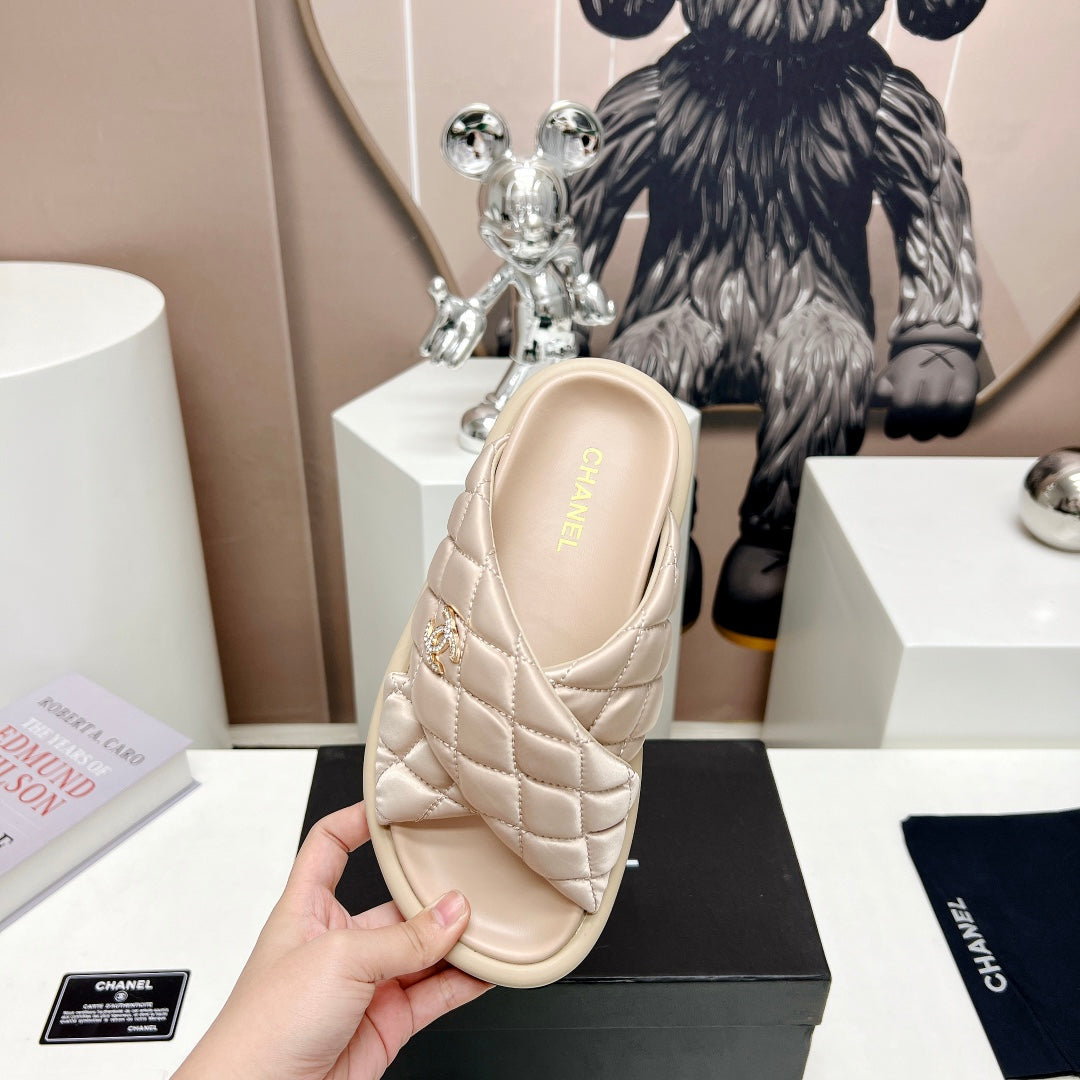 Luxury Shoes Sandals - CHL - 553