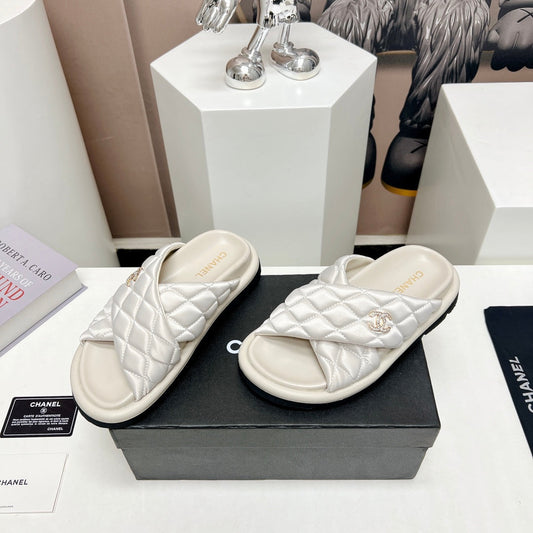 Luxury Shoes Sandals - CHL - 555