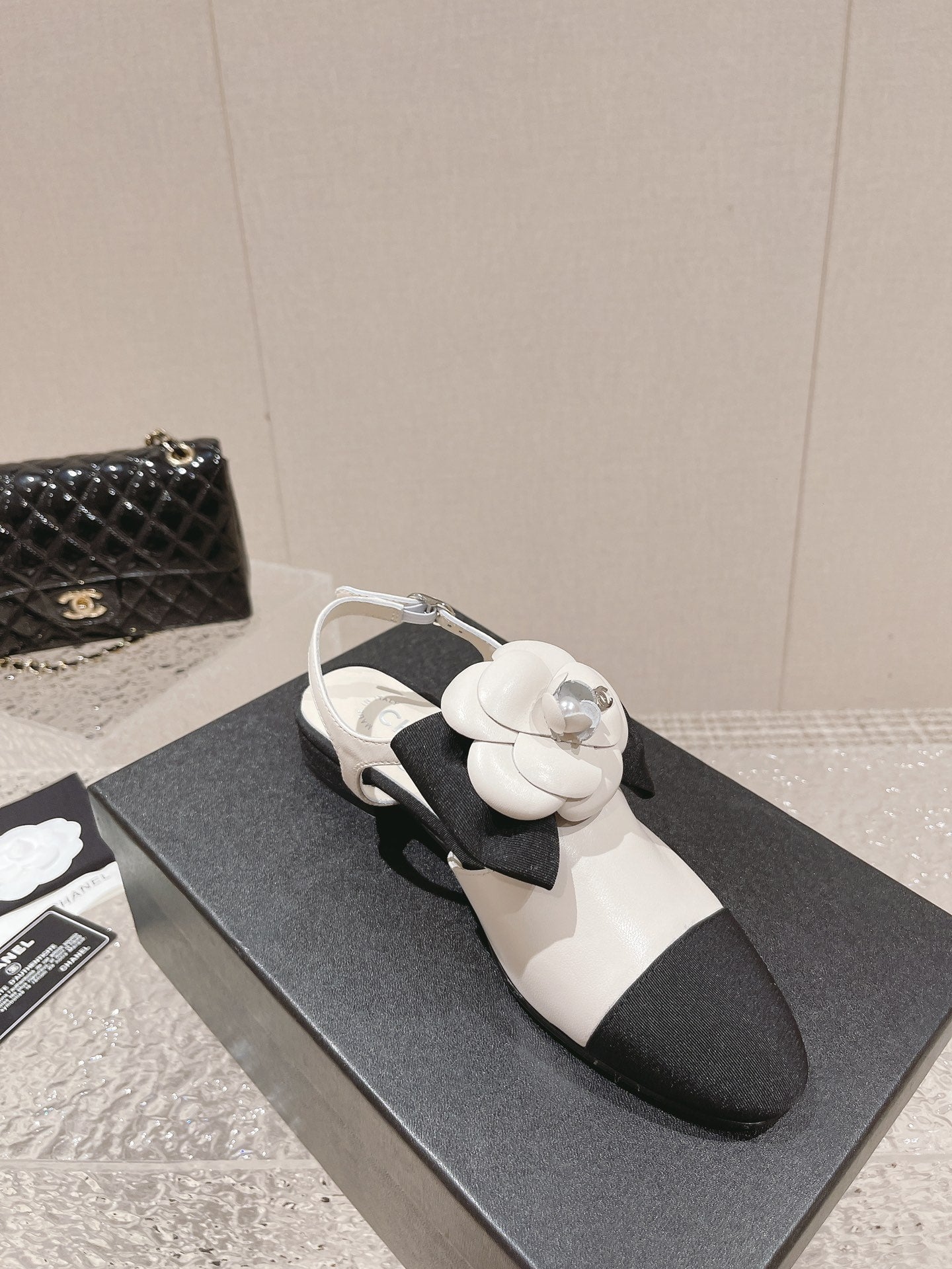 Luxury Shoes Sandals - CHL - 533