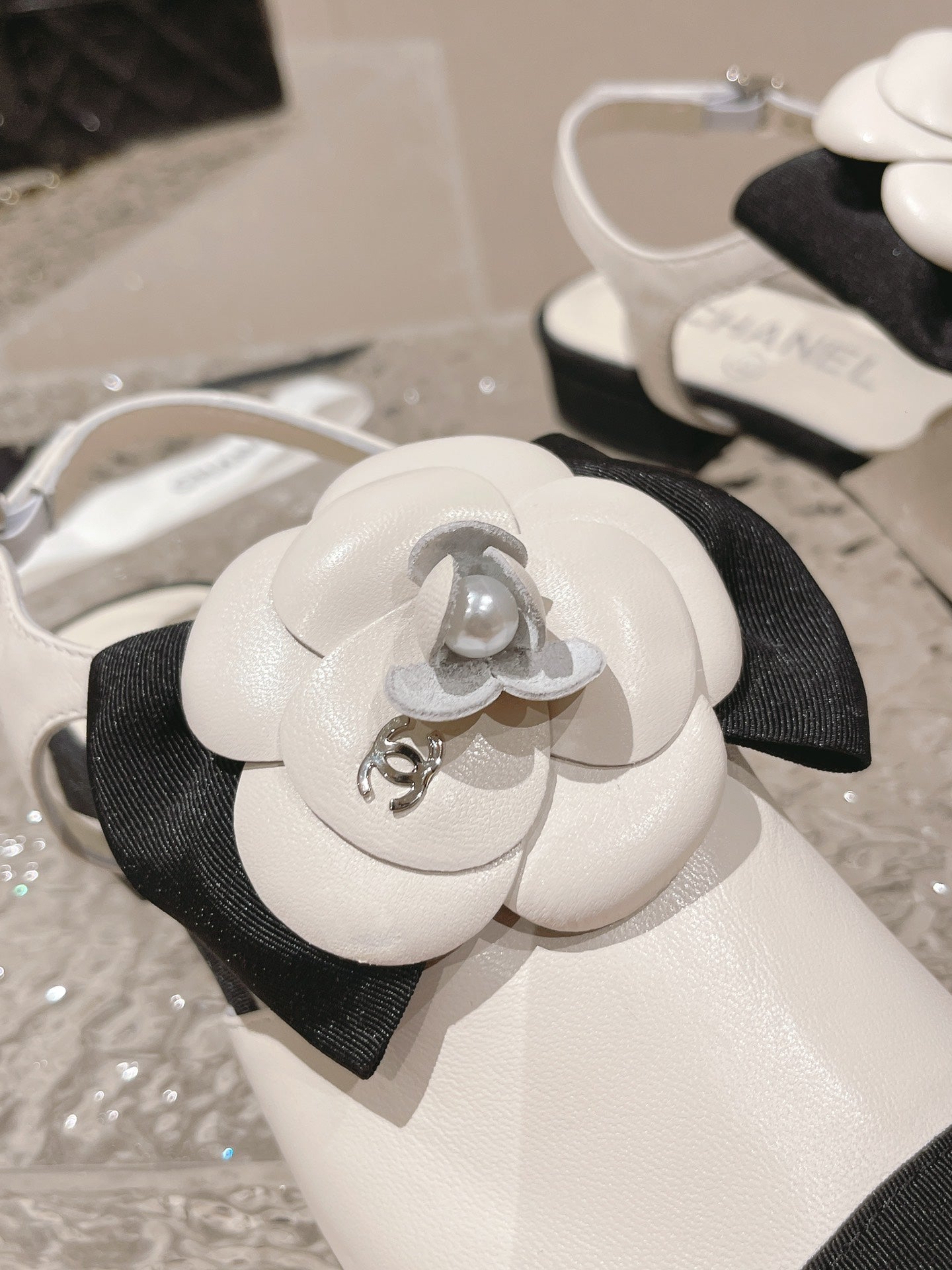 Luxury Shoes Sandals - CHL - 533