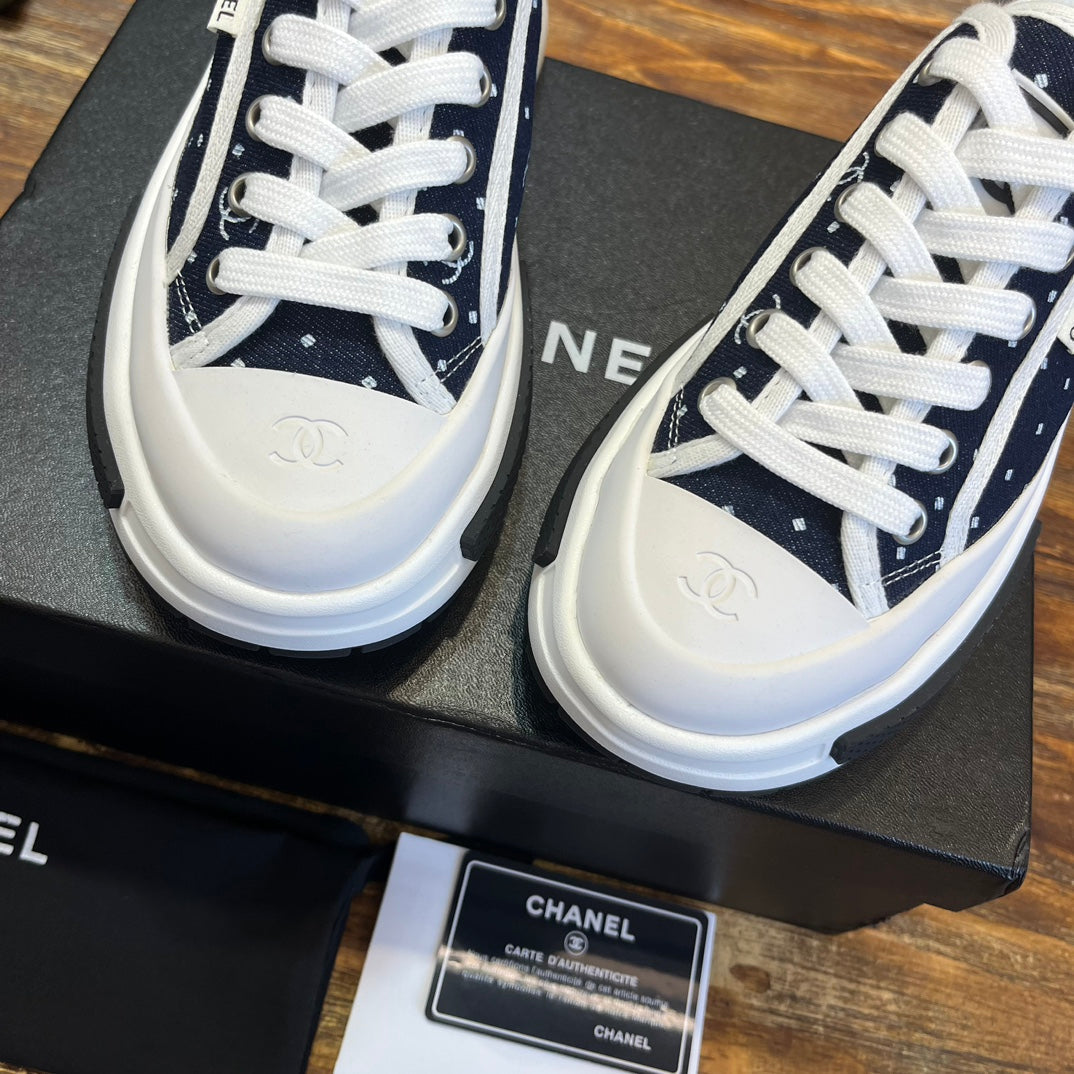 Luxury Shoes Sandals - CHL - 516