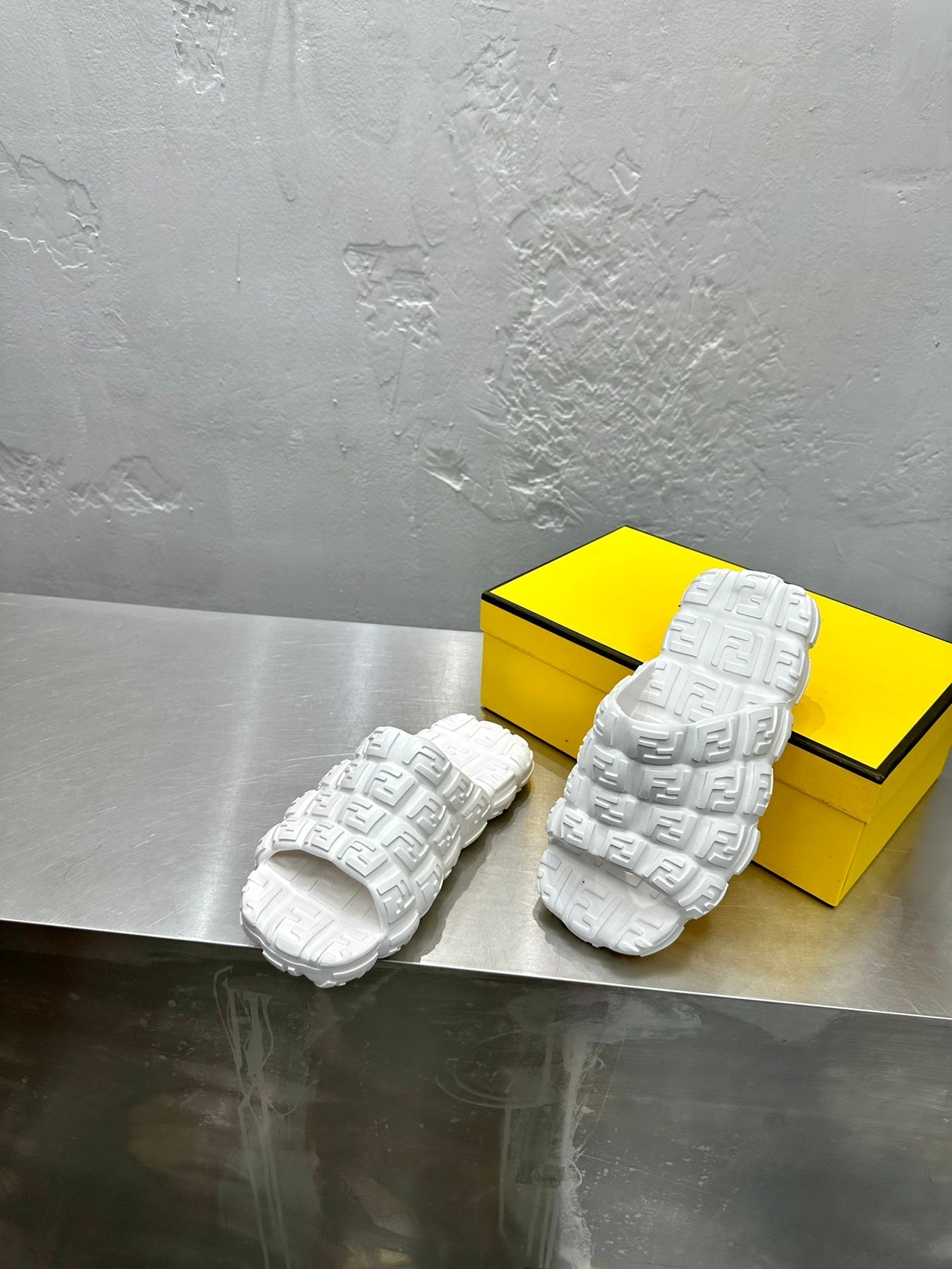 Luxury Shoes - FED - 115