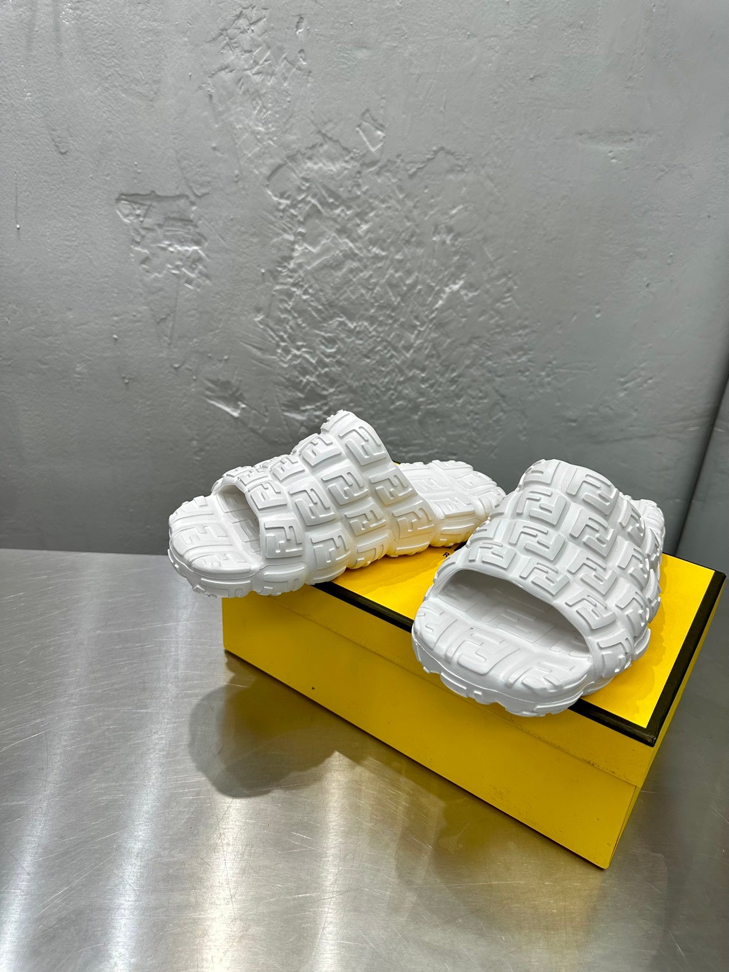 Luxury Shoes - FED - 115