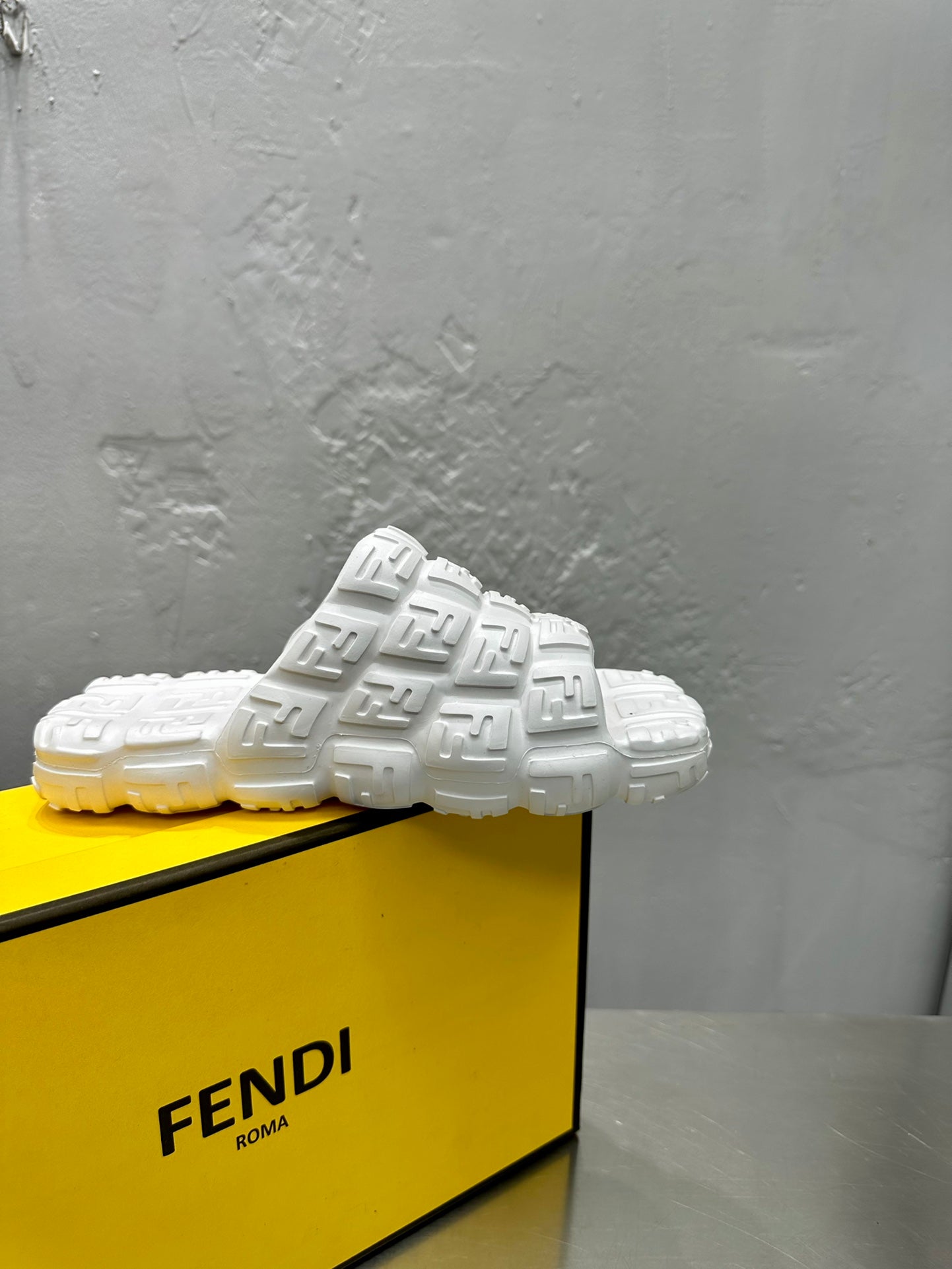 Luxury Shoes - FED - 115