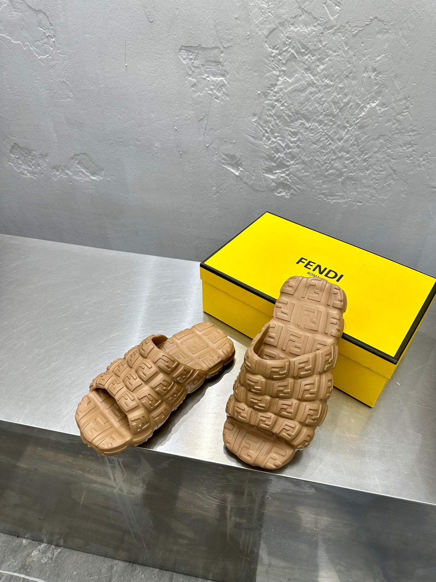 Luxury Shoes - FED - 116