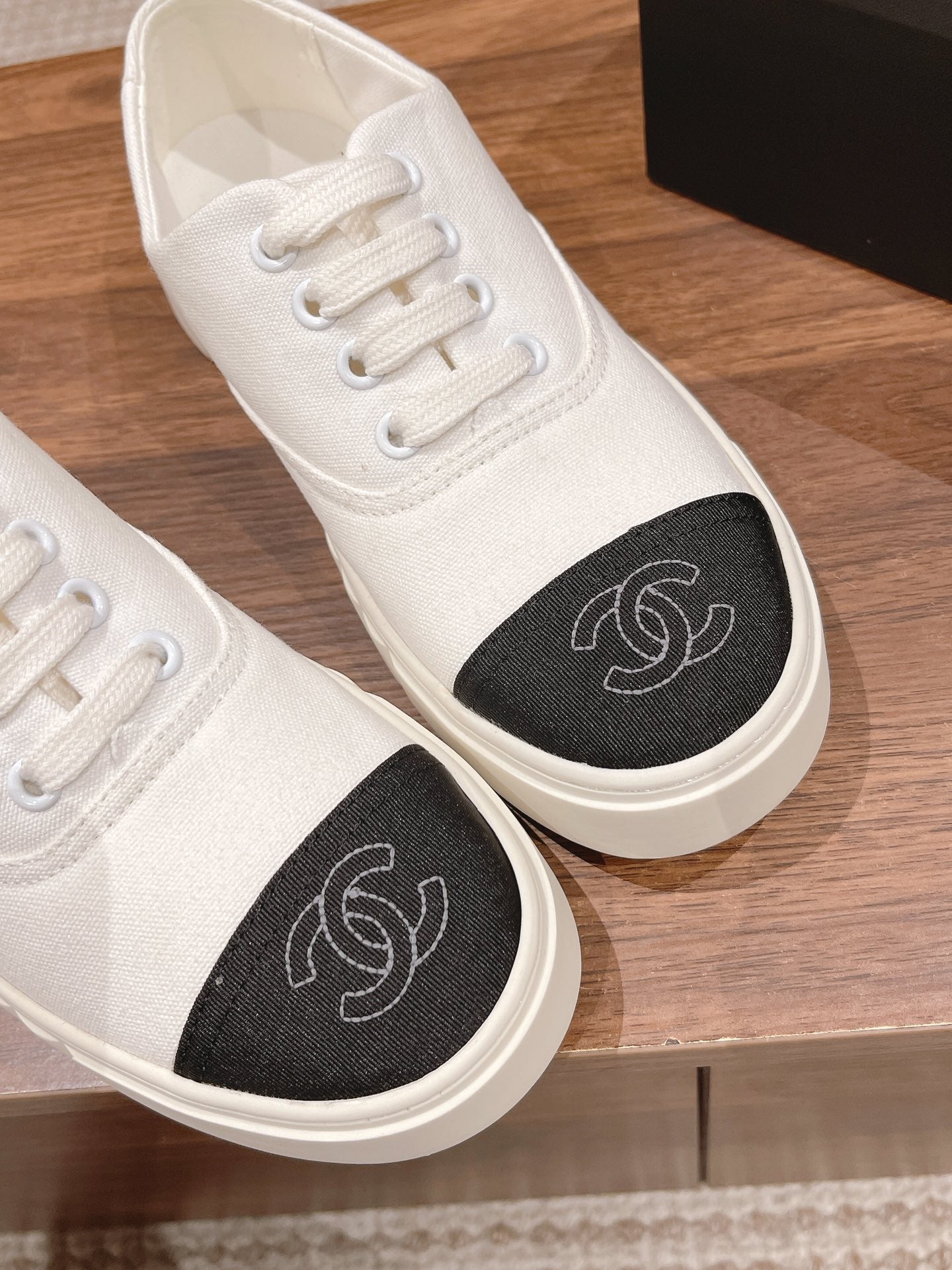 Luxury Shoes Sandals - CHL - 511