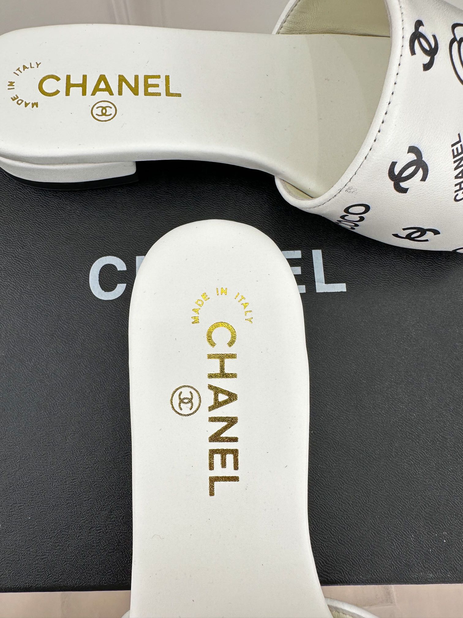 Luxury Shoes Sandals - CHL - 504