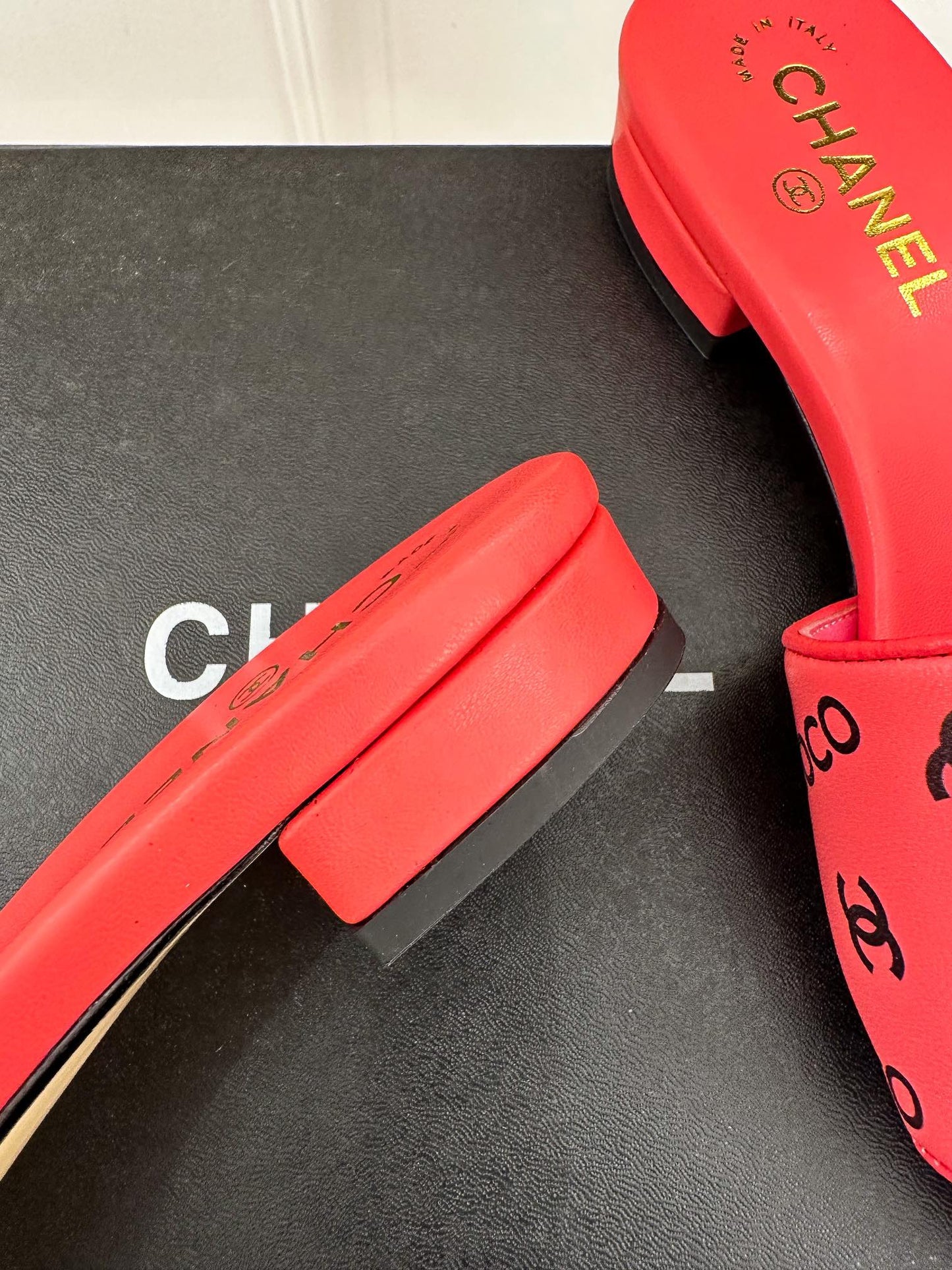 Luxury Shoes Sandals - CHL - 505