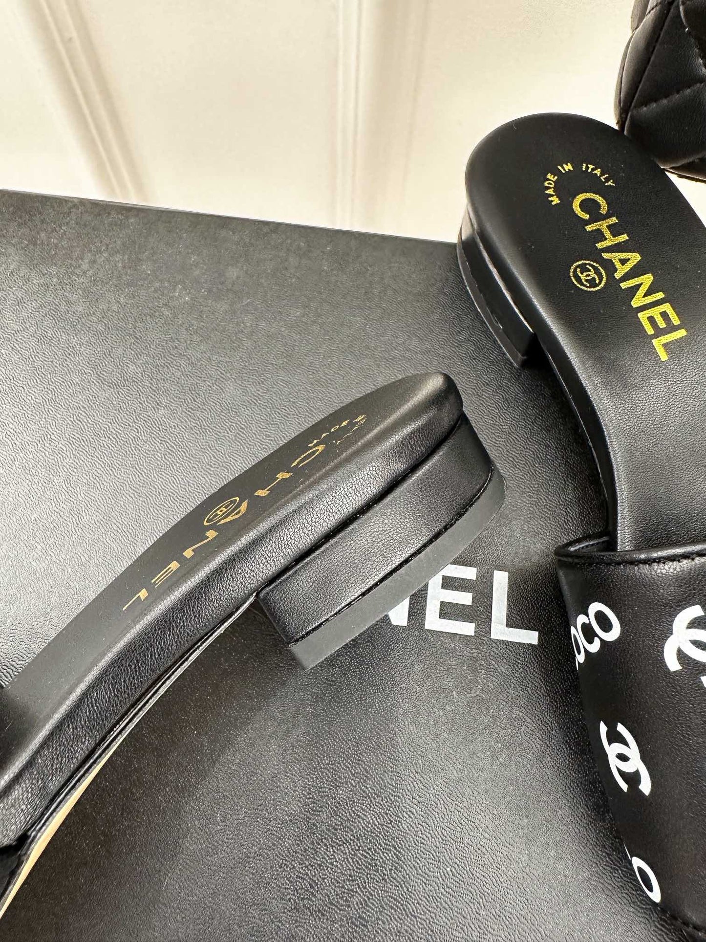 Luxury Shoes Sandals - CHL - 507