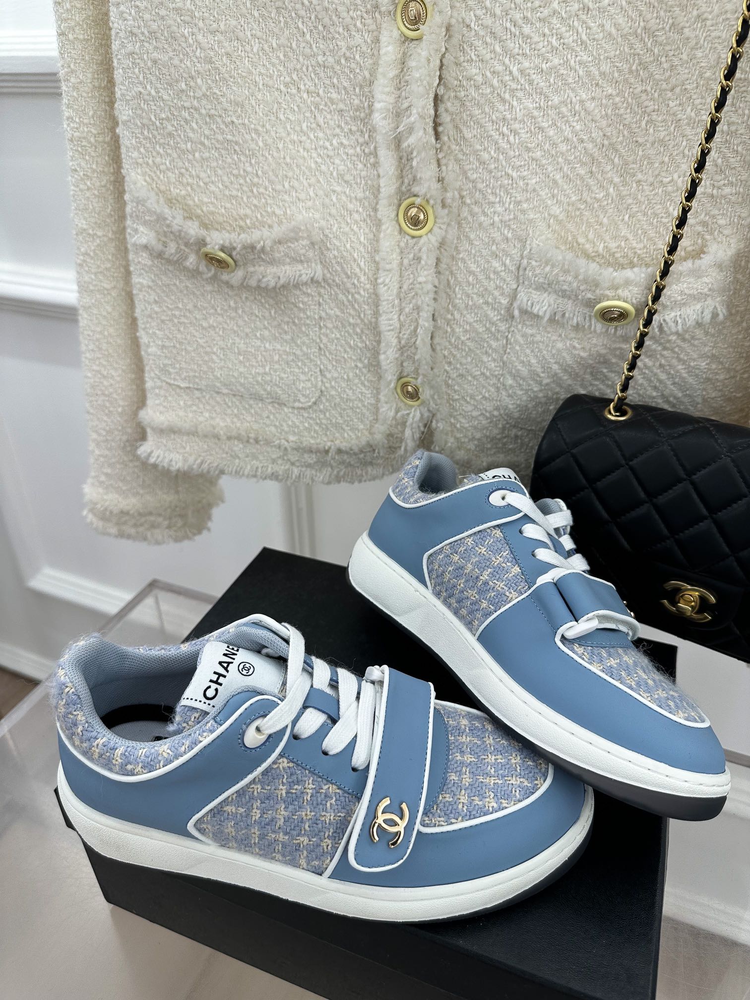 Luxury Shoes Sandals - CHL - 209