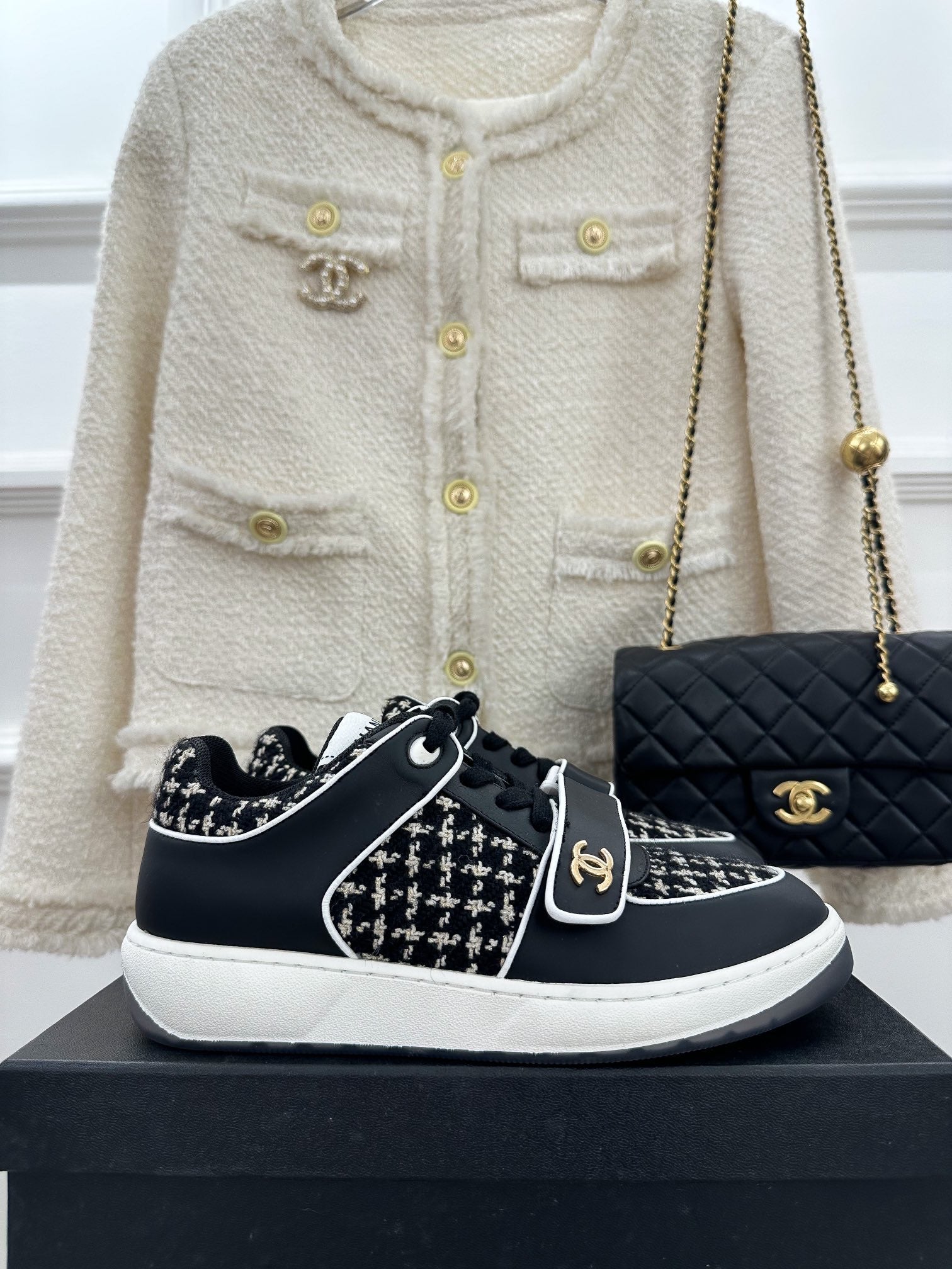 Luxury Shoes Sandals - CHL - 495