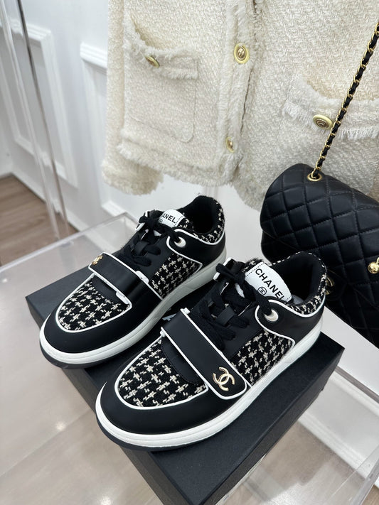 Luxury Shoes Sandals - CHL - 495