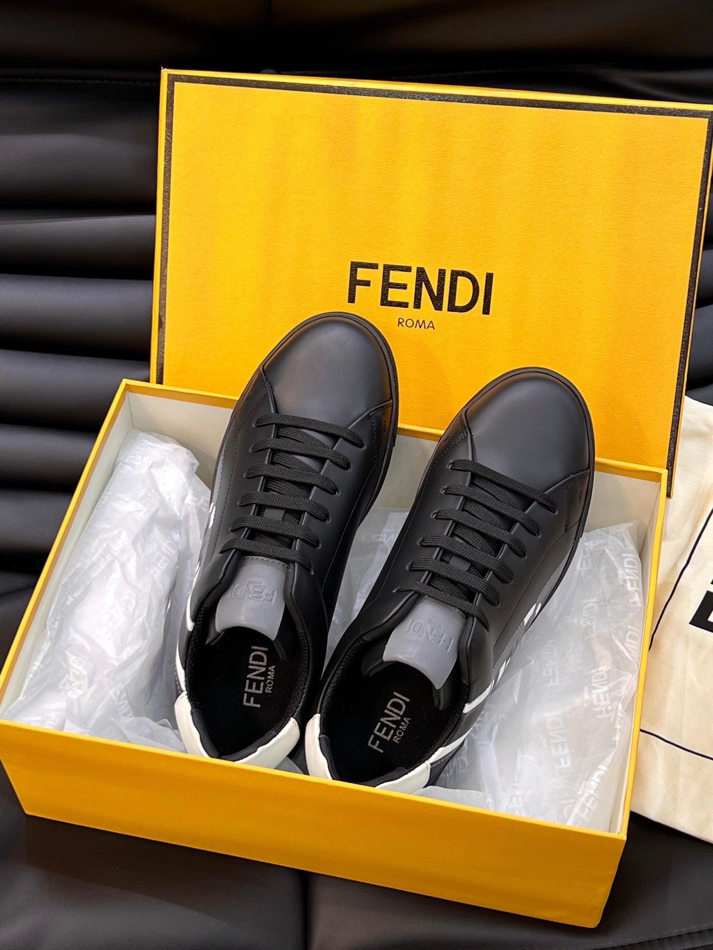 Luxury Shoes - FED - 045