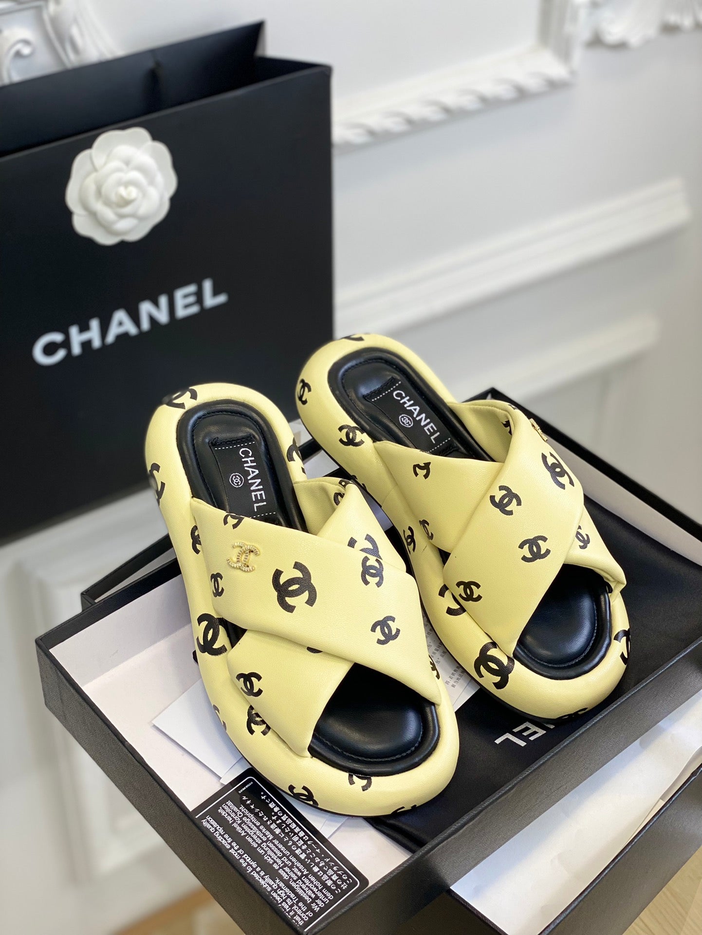 Luxury Shoes Sandals - CHL - 481