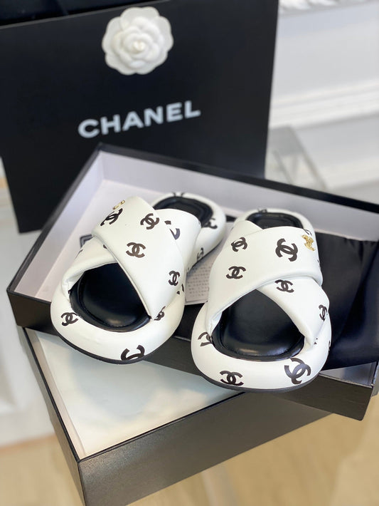 Luxury Shoes Sandals - CHL - 484