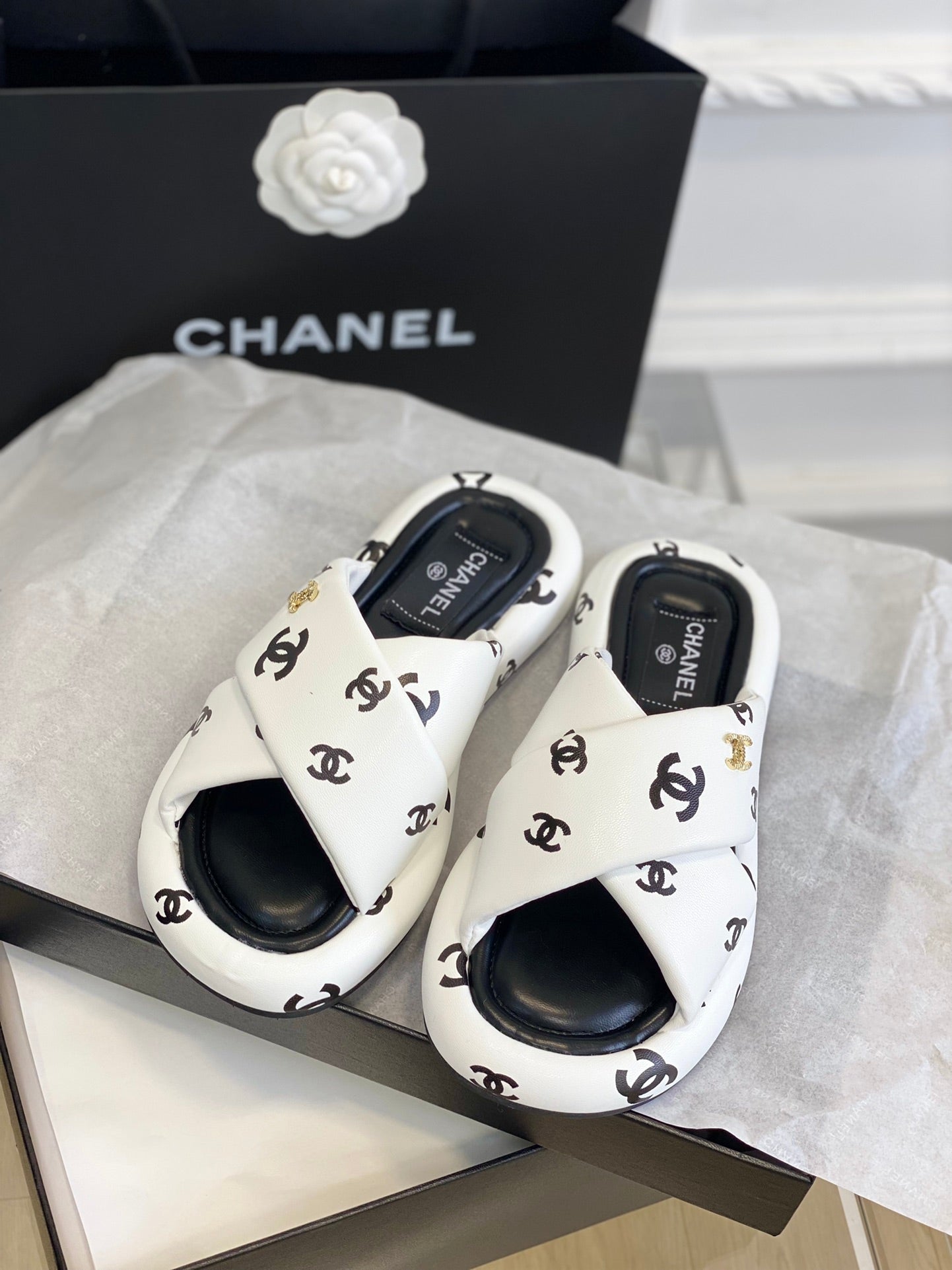 Luxury Shoes Sandals - CHL - 484