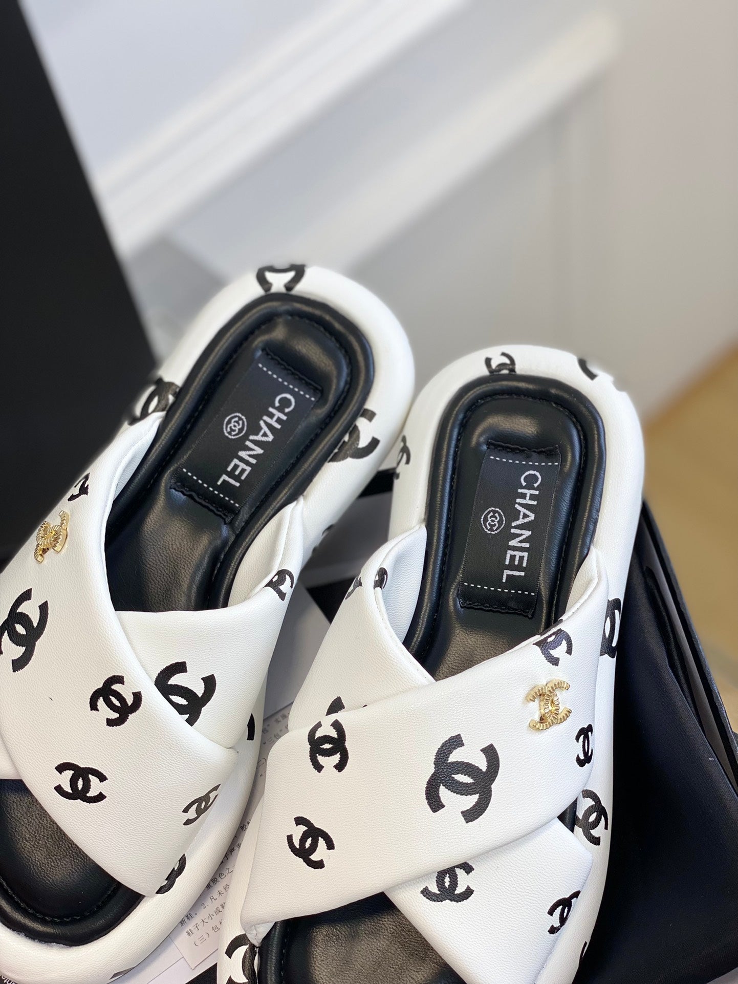 Luxury Shoes Sandals - CHL - 484