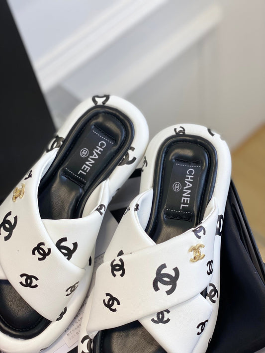 Luxury Shoes Sandals - CHL - 484