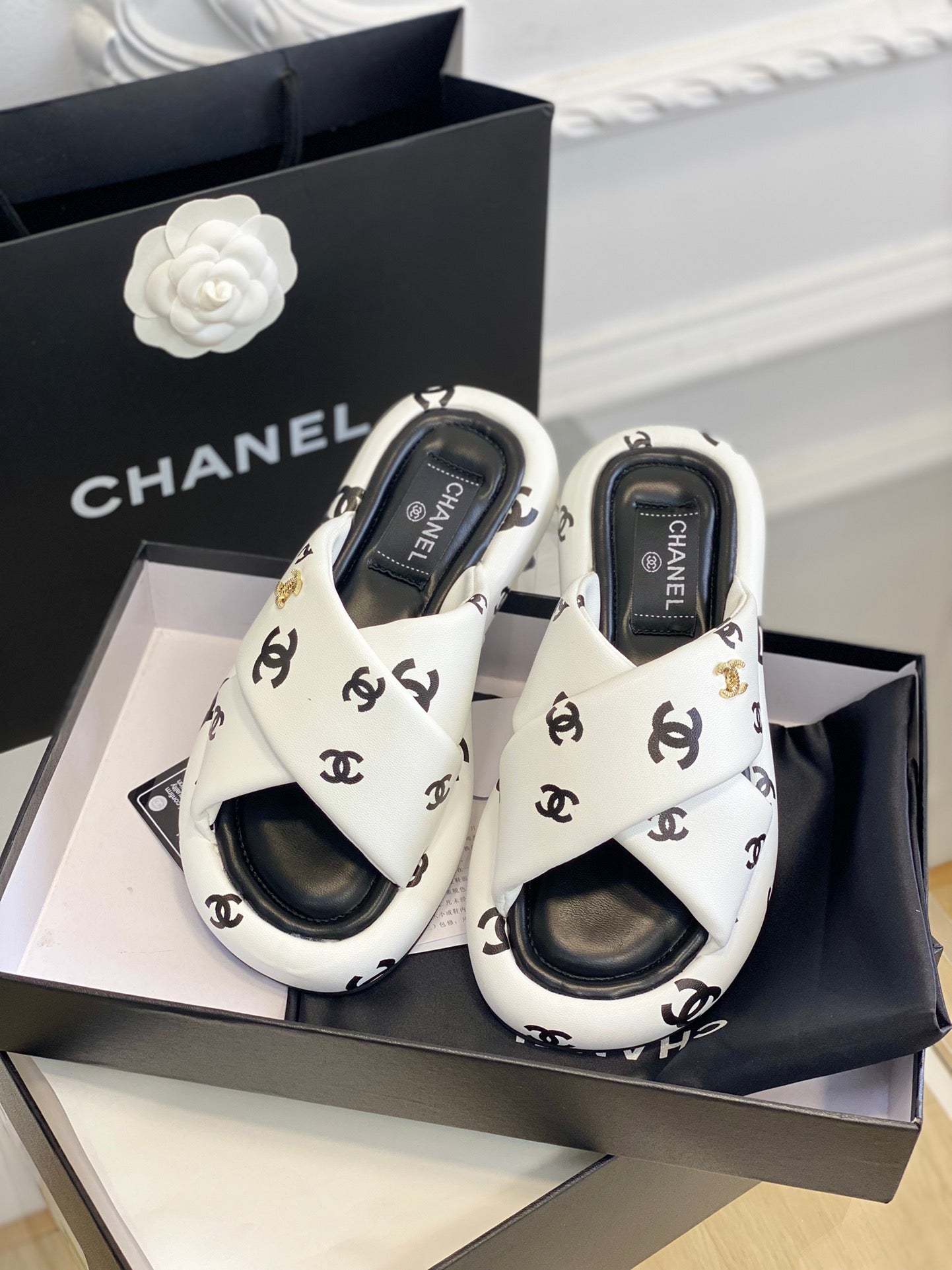 Luxury Shoes Sandals - CHL - 484